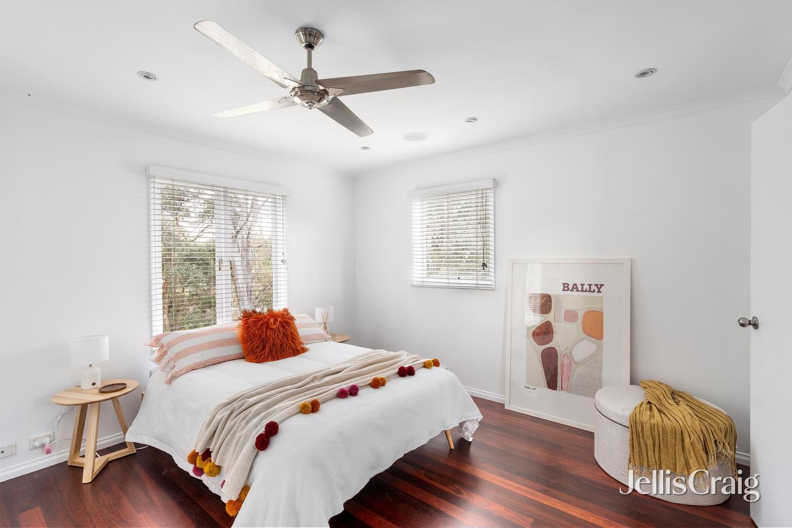 2/12 Dering Street, Diamond Creek image 6
