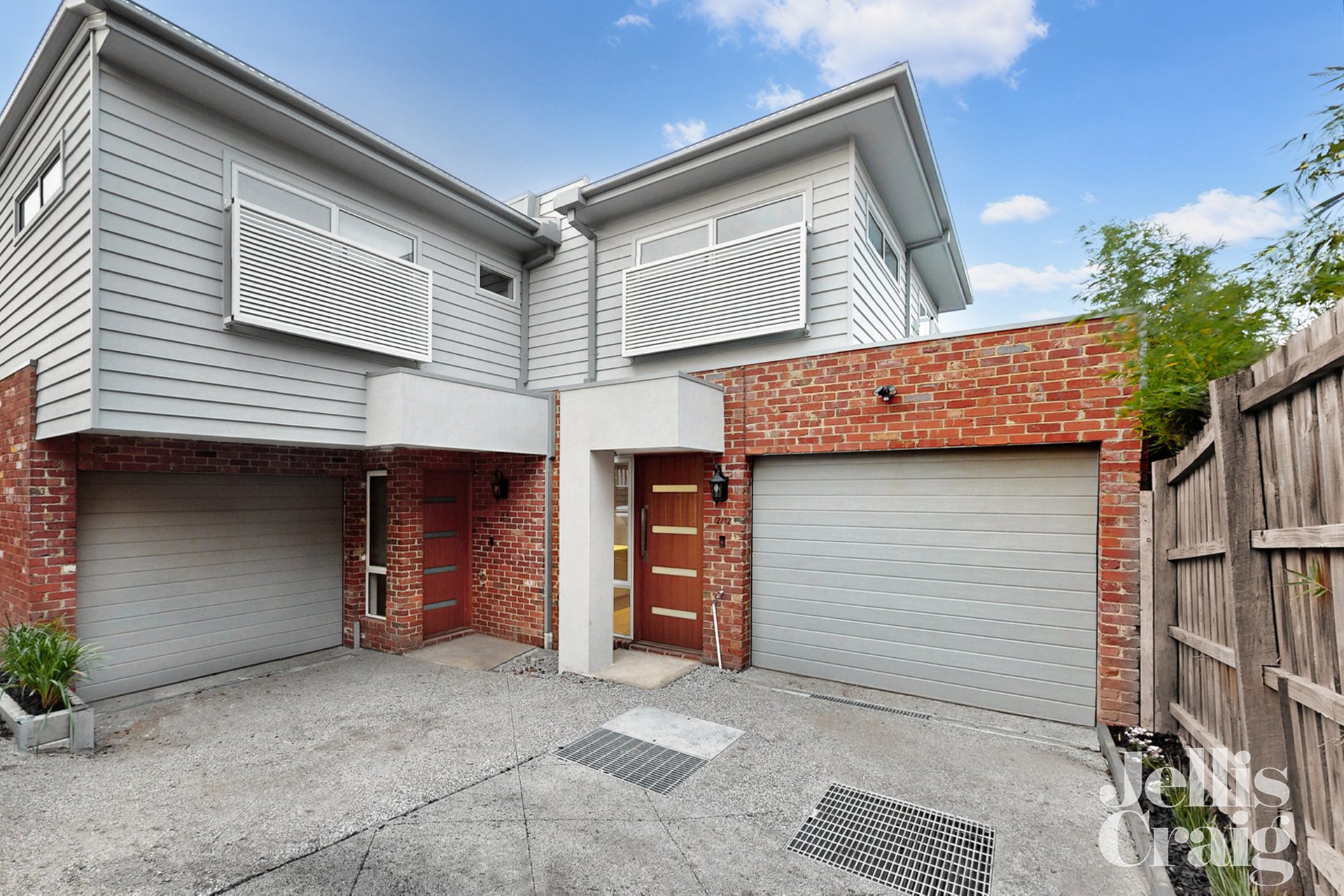 2/12 Esmale Street, Strathmore image 2