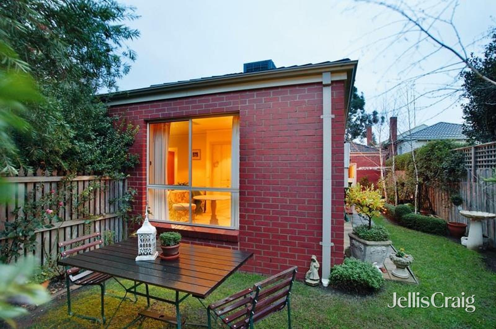 2/12 Exeter Street, Lake&nbsp;Wendouree image 7