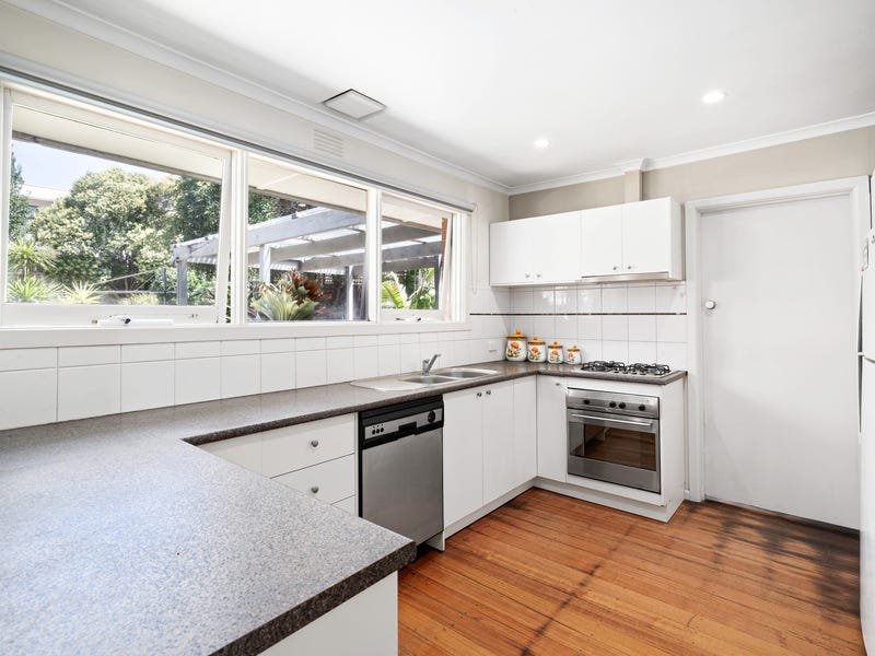 Property Gallery Thumbnail 6