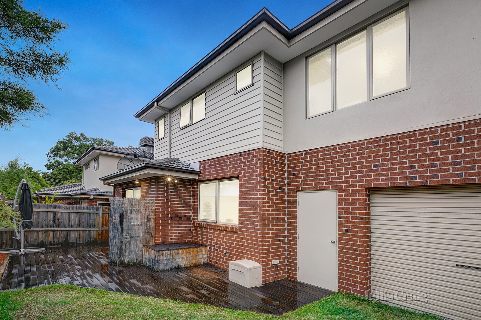 2/12 Frankcom Street, Blackburn image 9