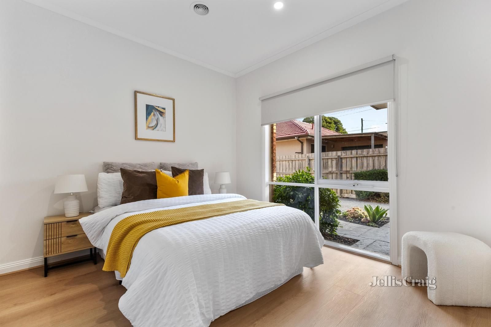 2/12 Fraser Street, Glen Waverley image 6