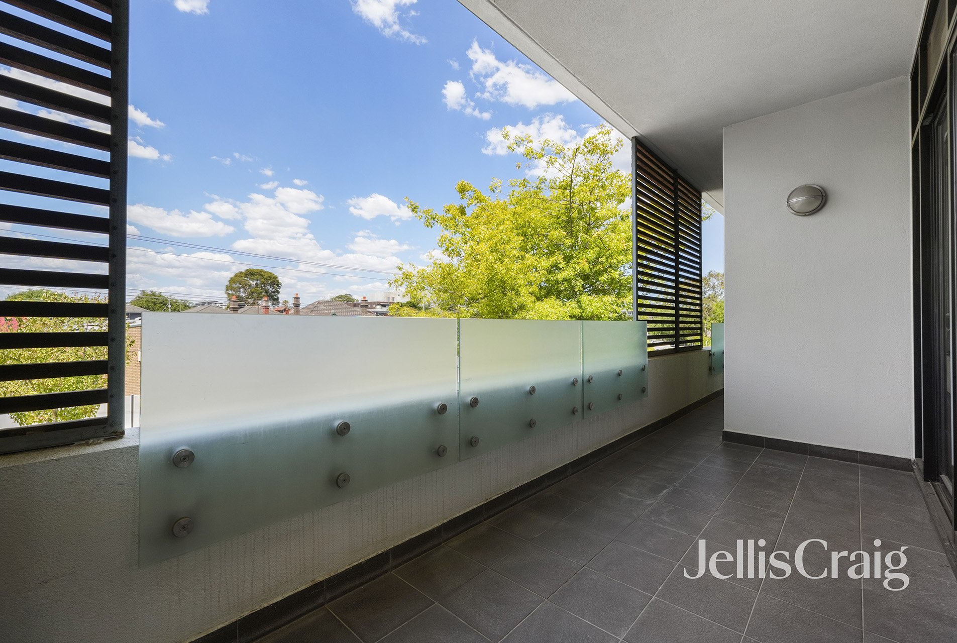 21/2 Gordon Street, Elsternwick image 7