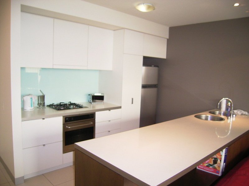 21/2 Horizon Drive, Maribyrnong image 2