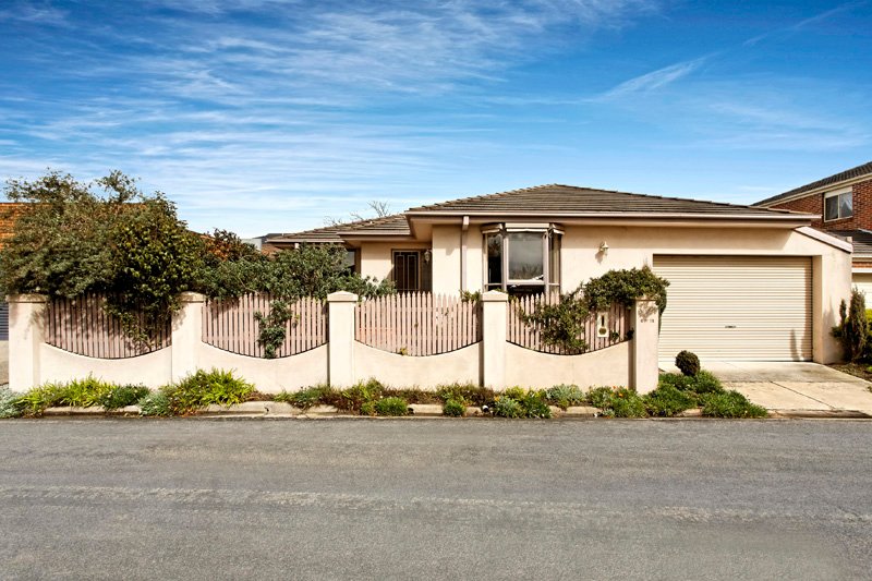 2/12 Lawson Street, Balwyn&nbsp;North image 1