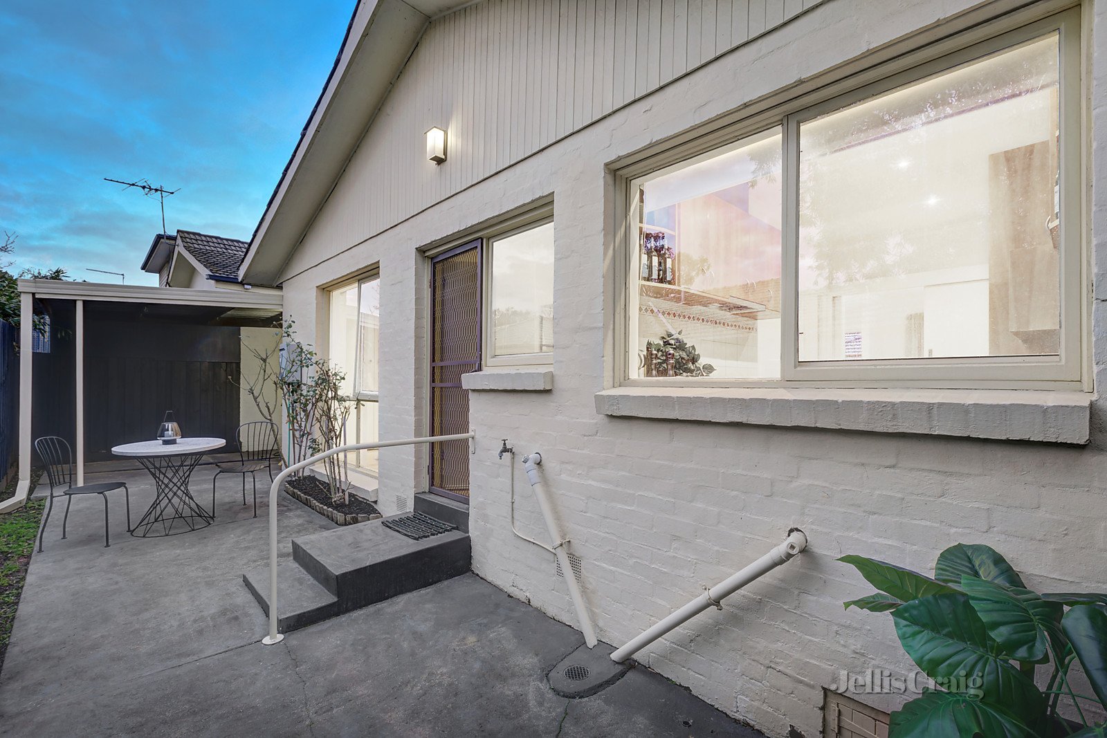 2/12 Maverston Street, Glen Iris image 10