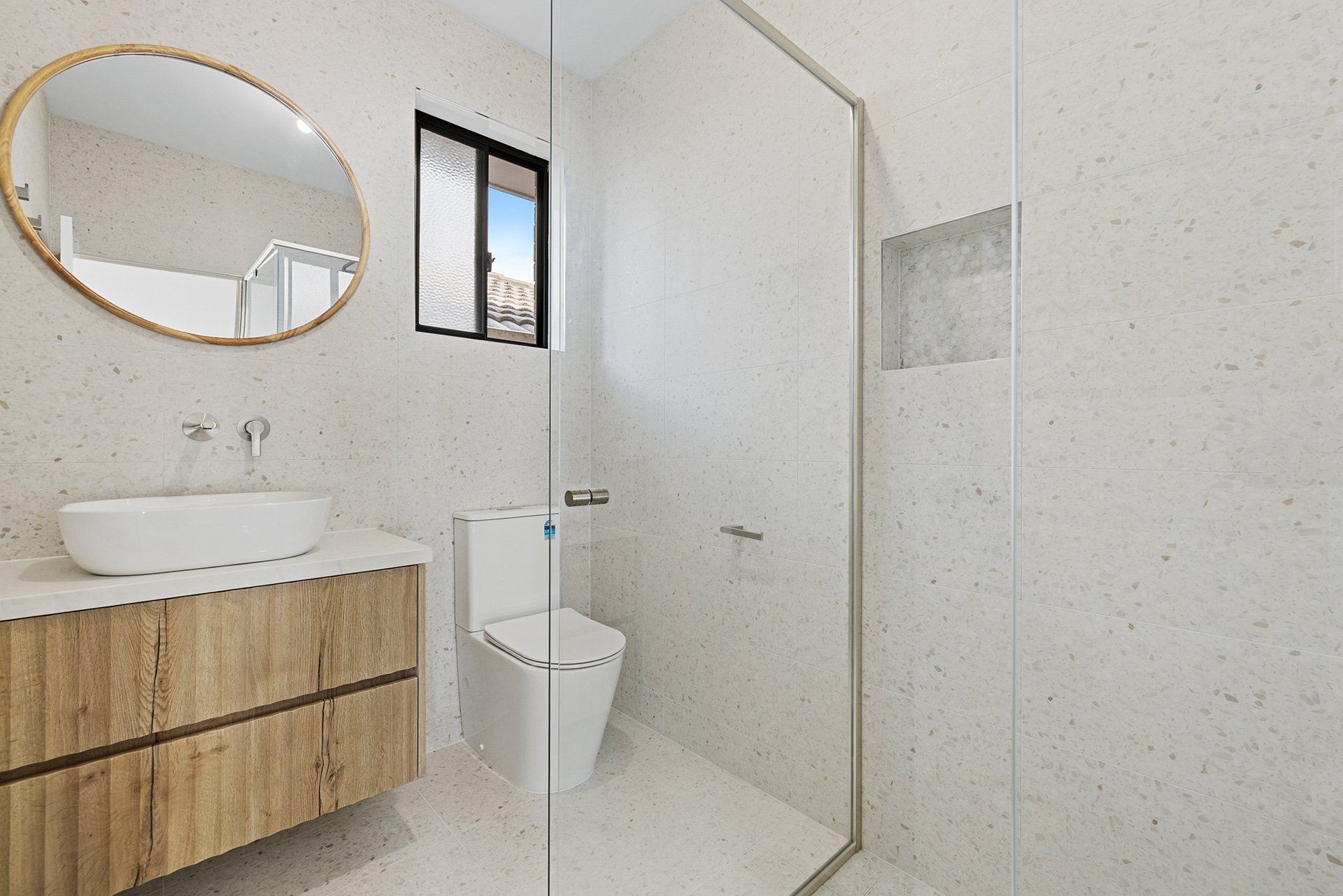 2/12 Moore Avenue, Croydon image 6