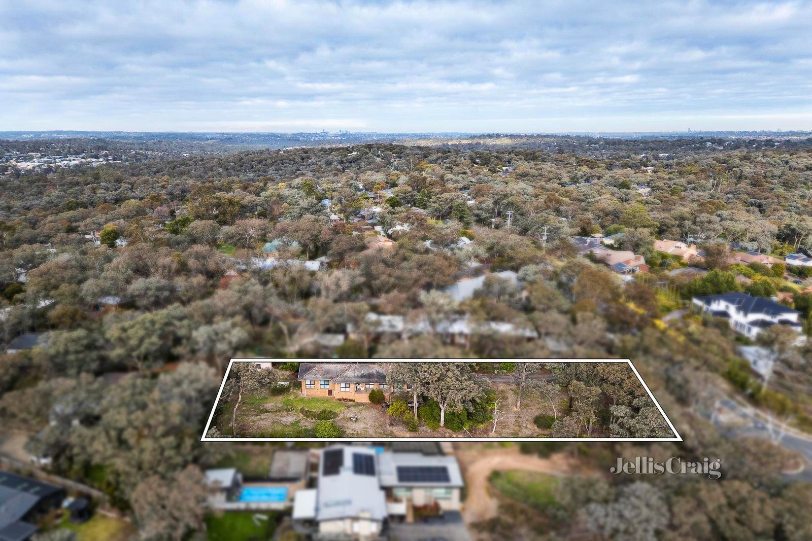 212 Ryans Road, Eltham North image 4