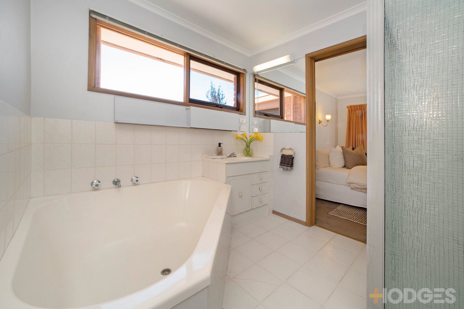 2 / 12 Scott Street Hampton East