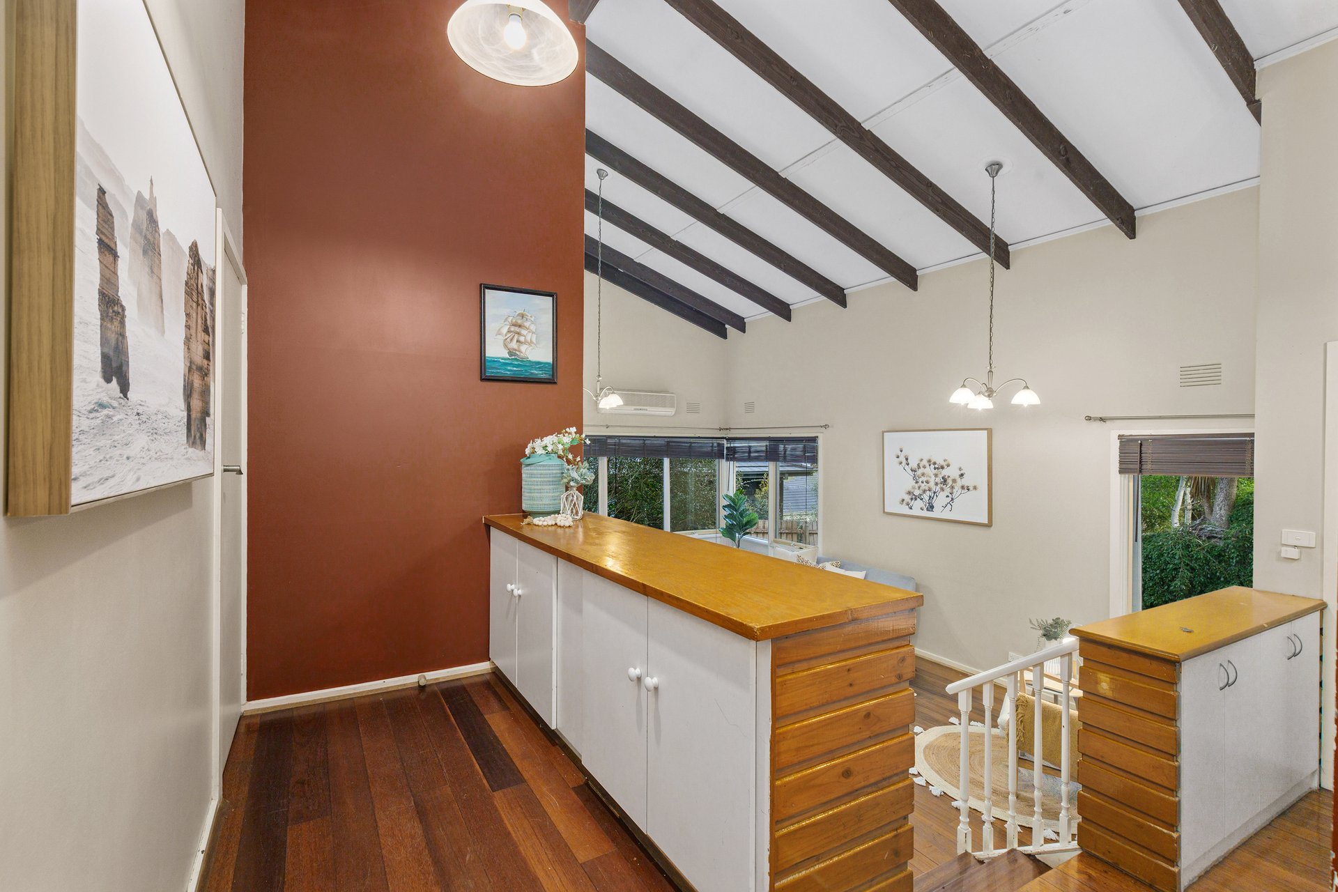 2/12 View Road, Glen Waverley image 4