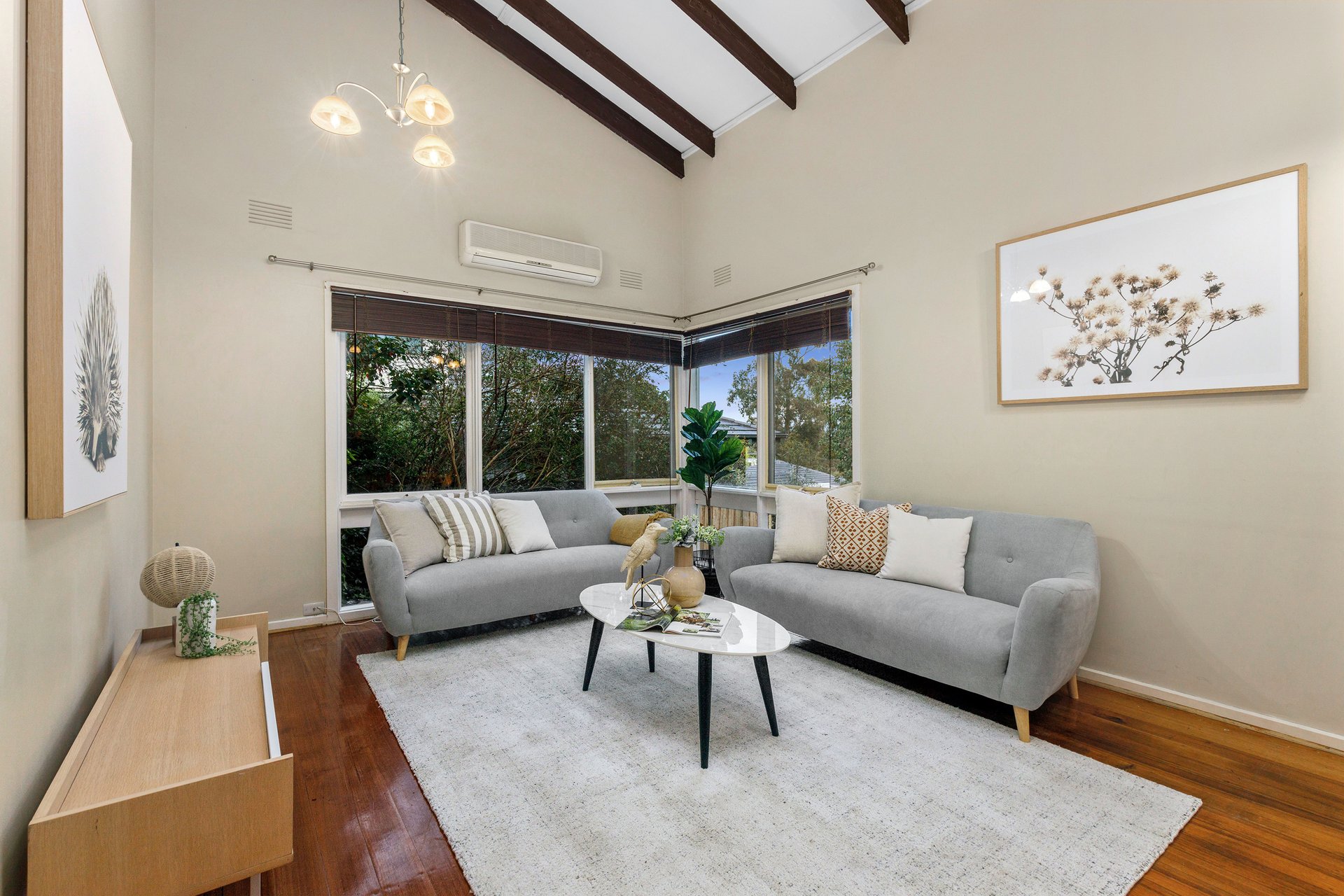 2/12 View Road, Glen Waverley image 5