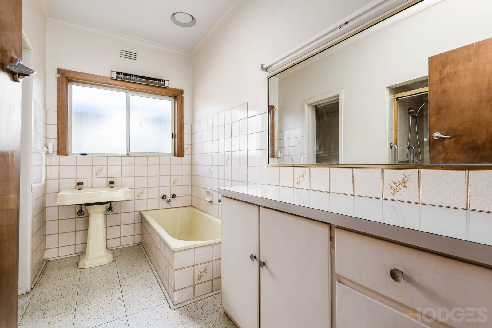 212 Warrigal Road Cheltenham