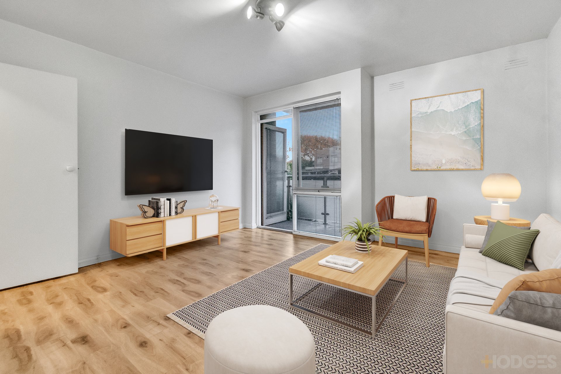 2 / 12 Warrigal Road Parkdale
