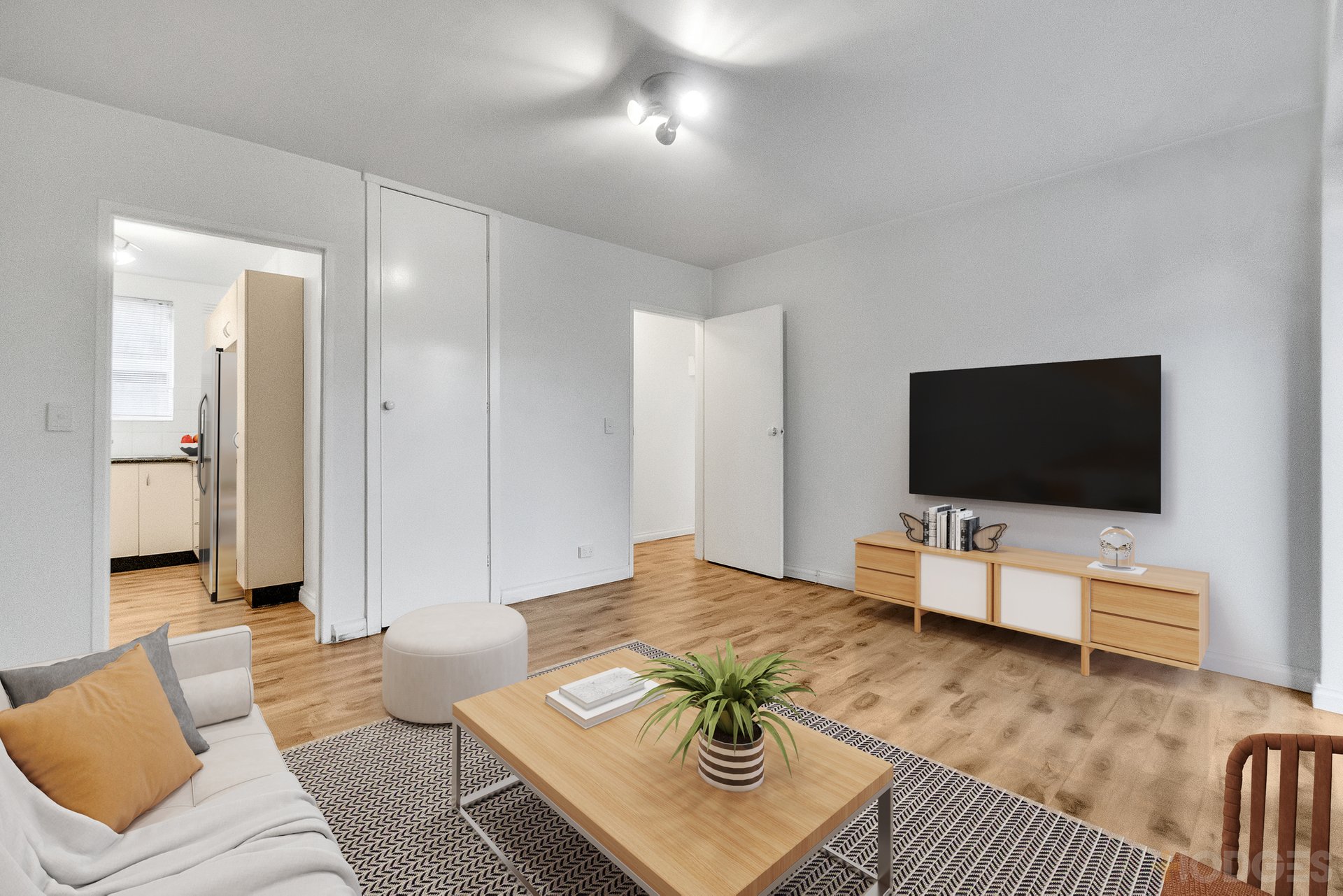 2 / 12 Warrigal Road Parkdale