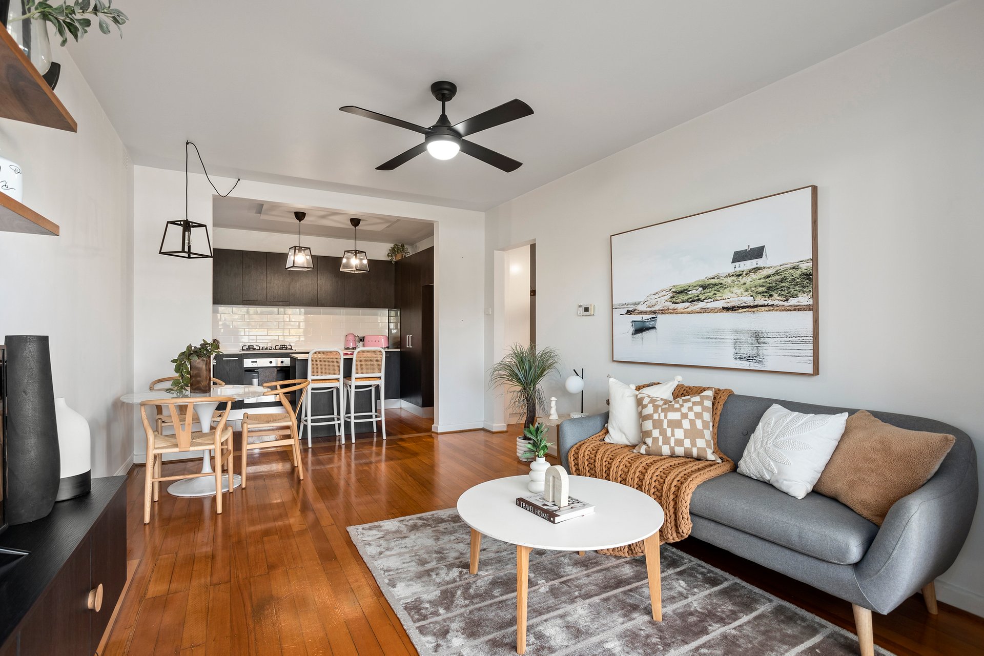 Property Gallery Thumbnail 3