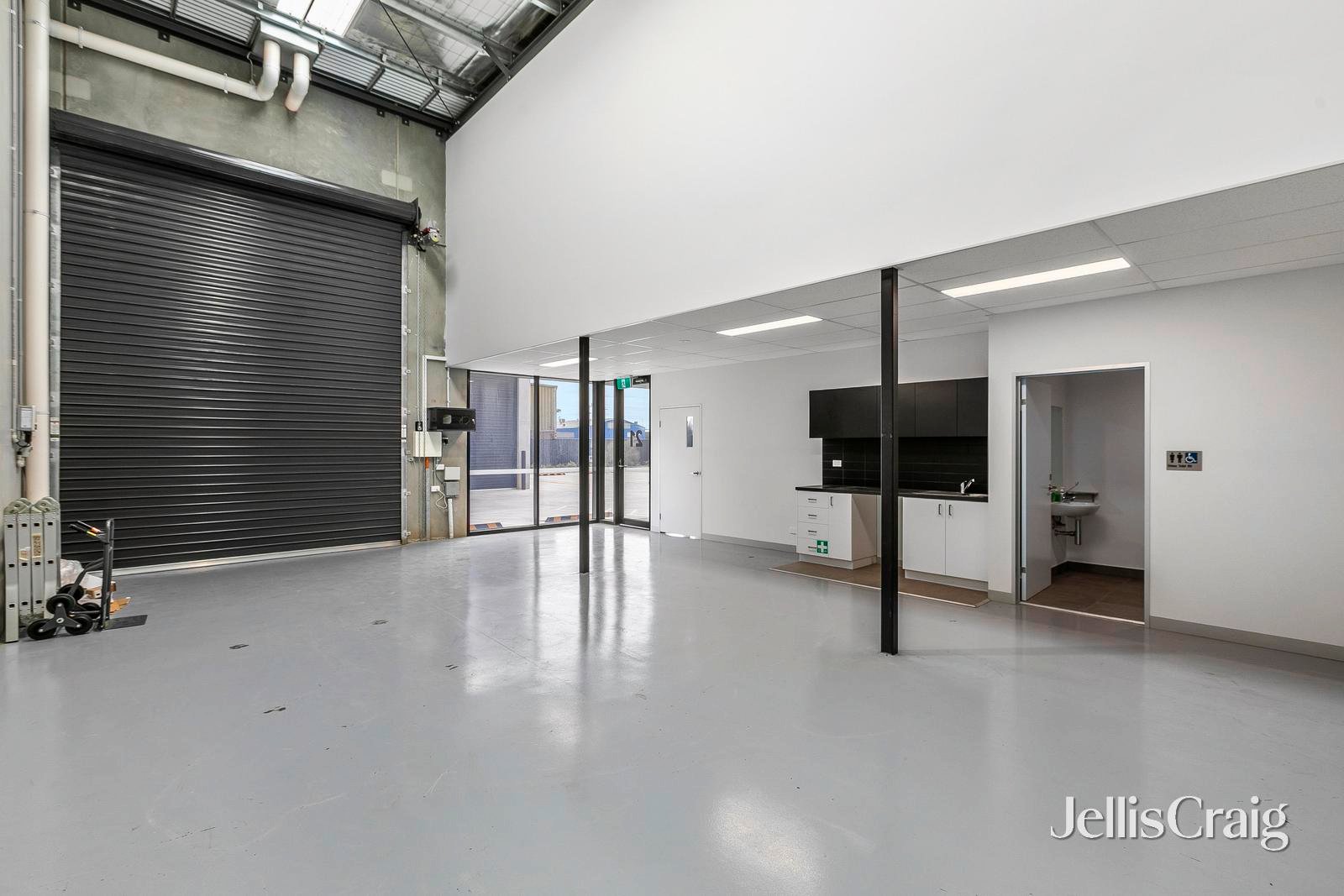 21/20 Ponting Street, Williamstown image 5