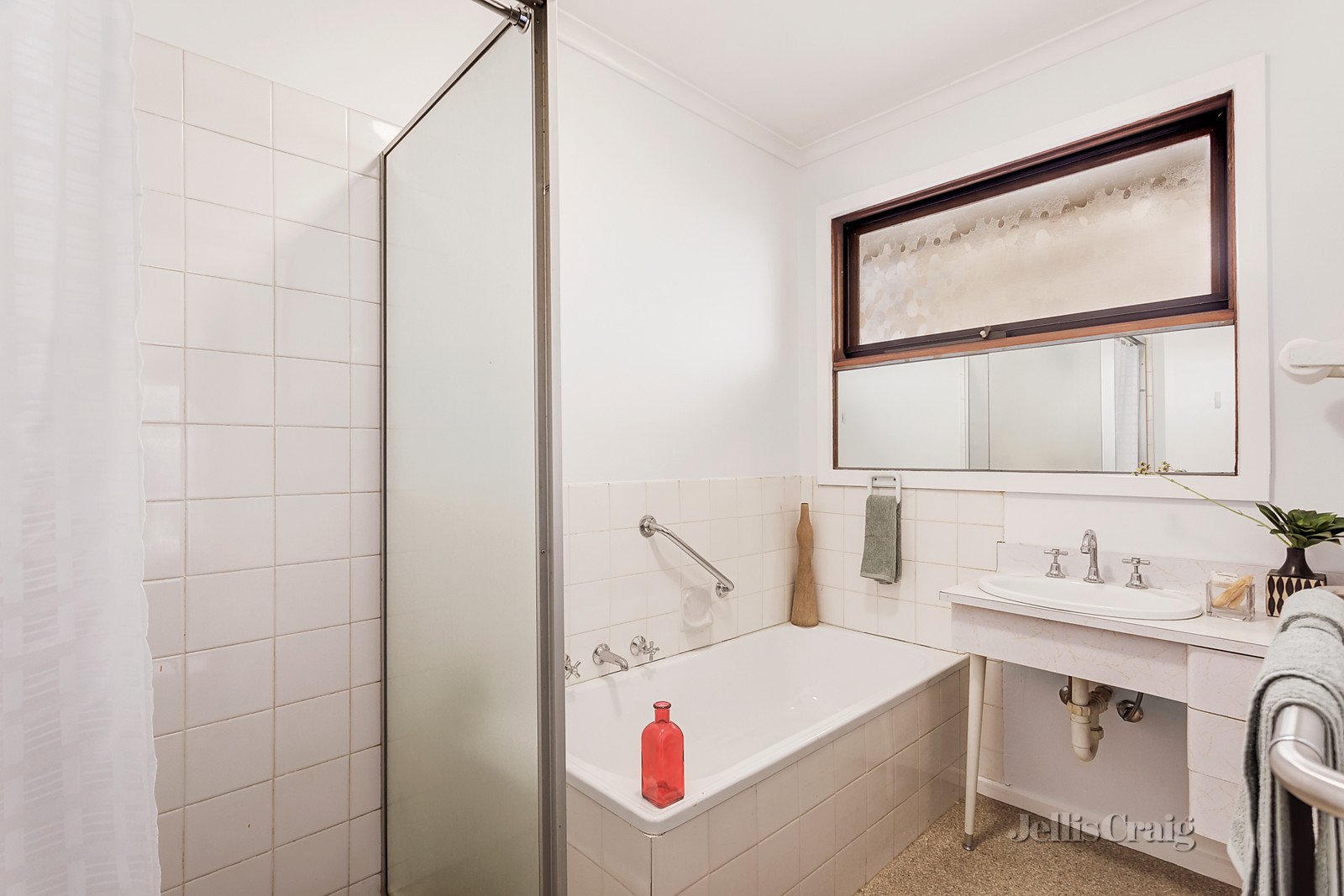 2/120 Rochester Road, Balwyn image 5