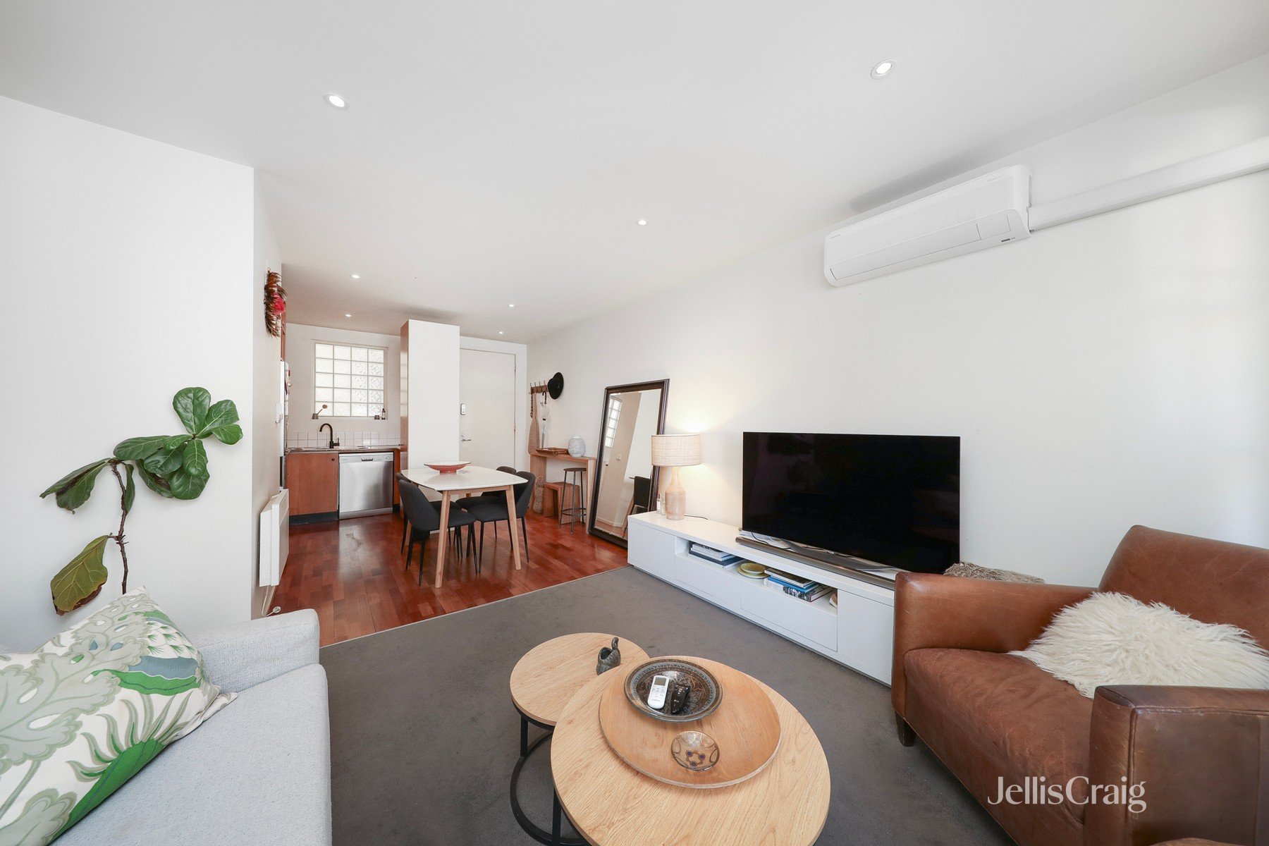 21/20 St Edmonds Road, Prahran image 2
