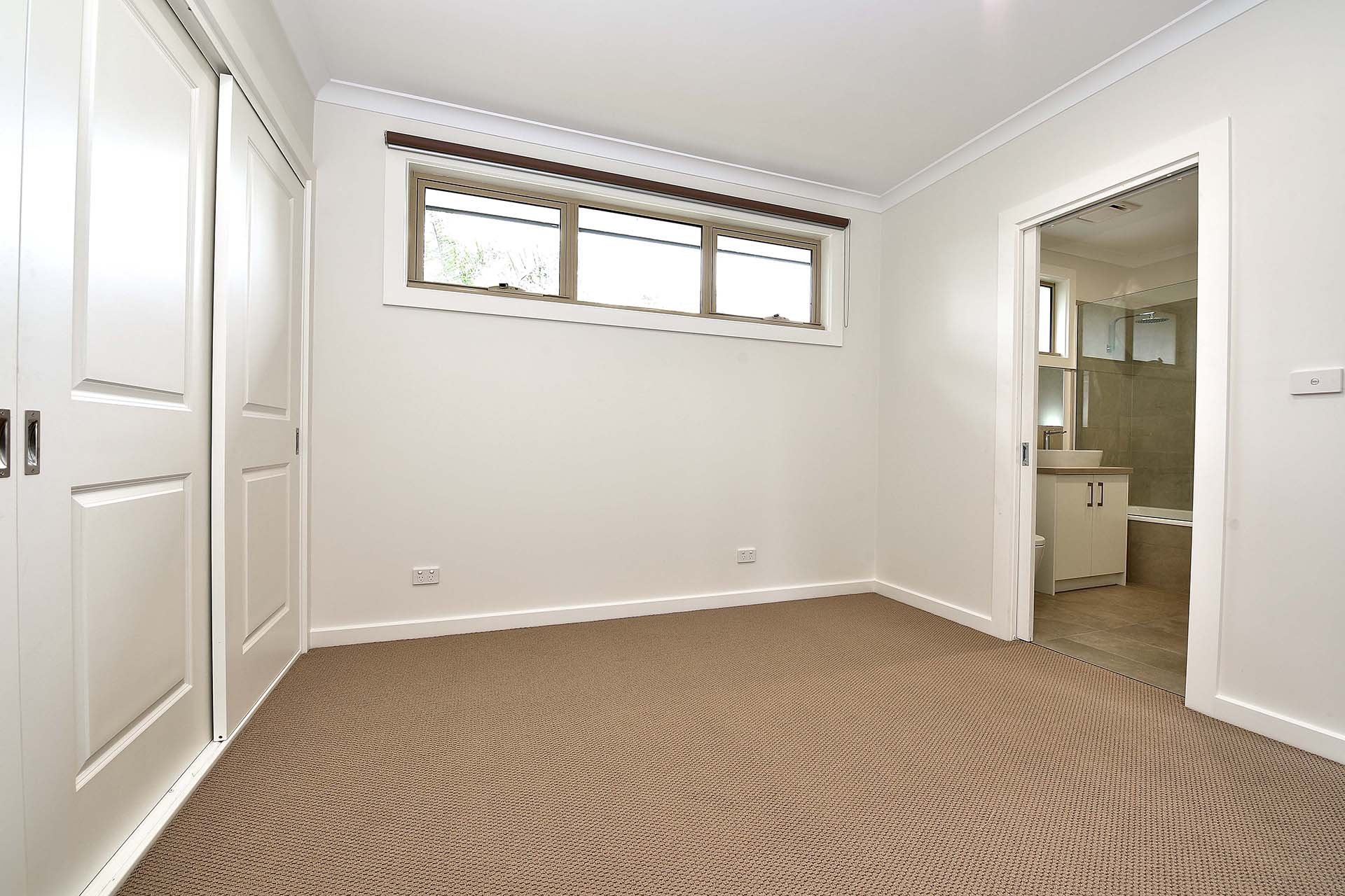 2/121 Mount Pleasant Road, Nunawading image 3