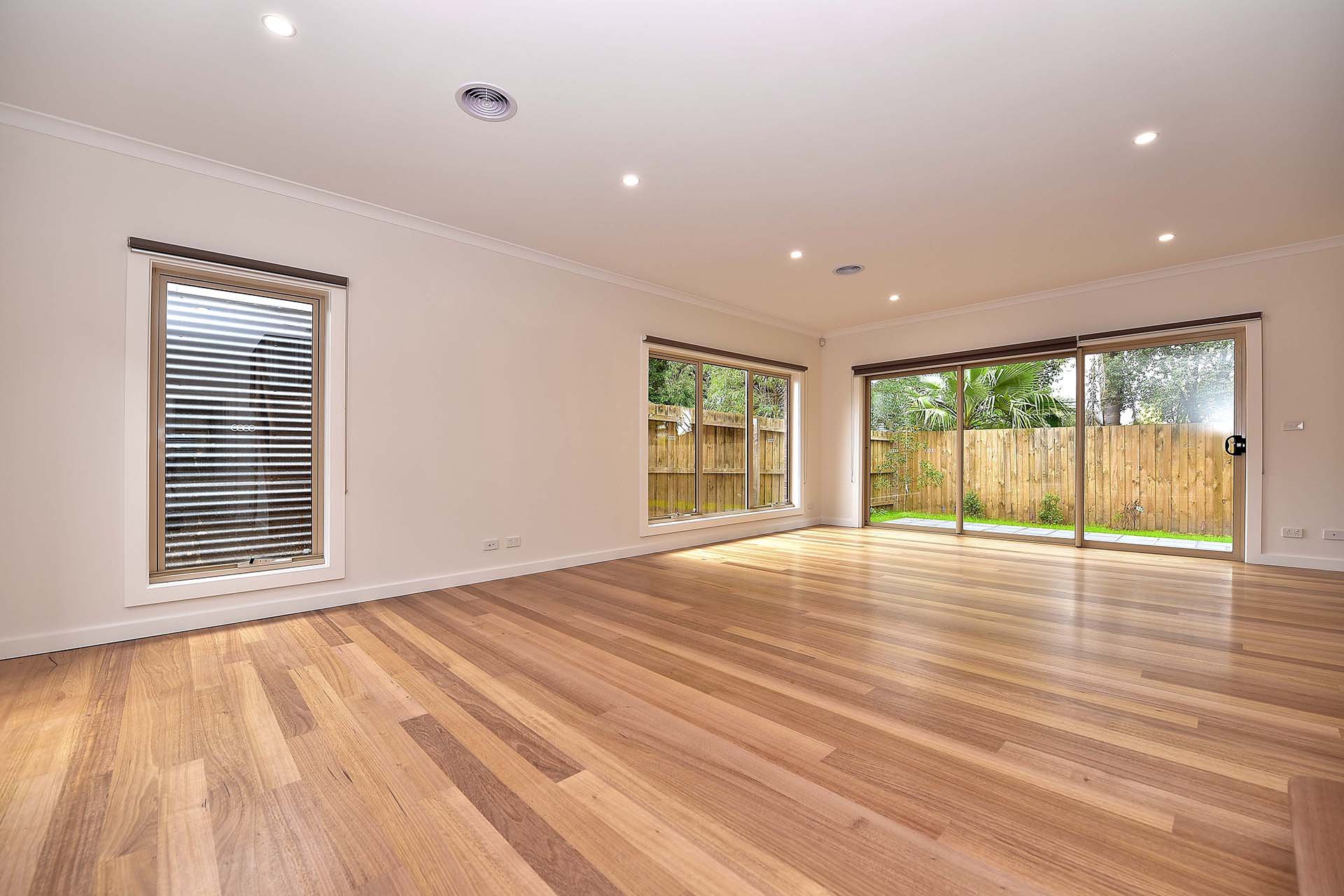 2/121 Mount Pleasant Road, Nunawading image 2