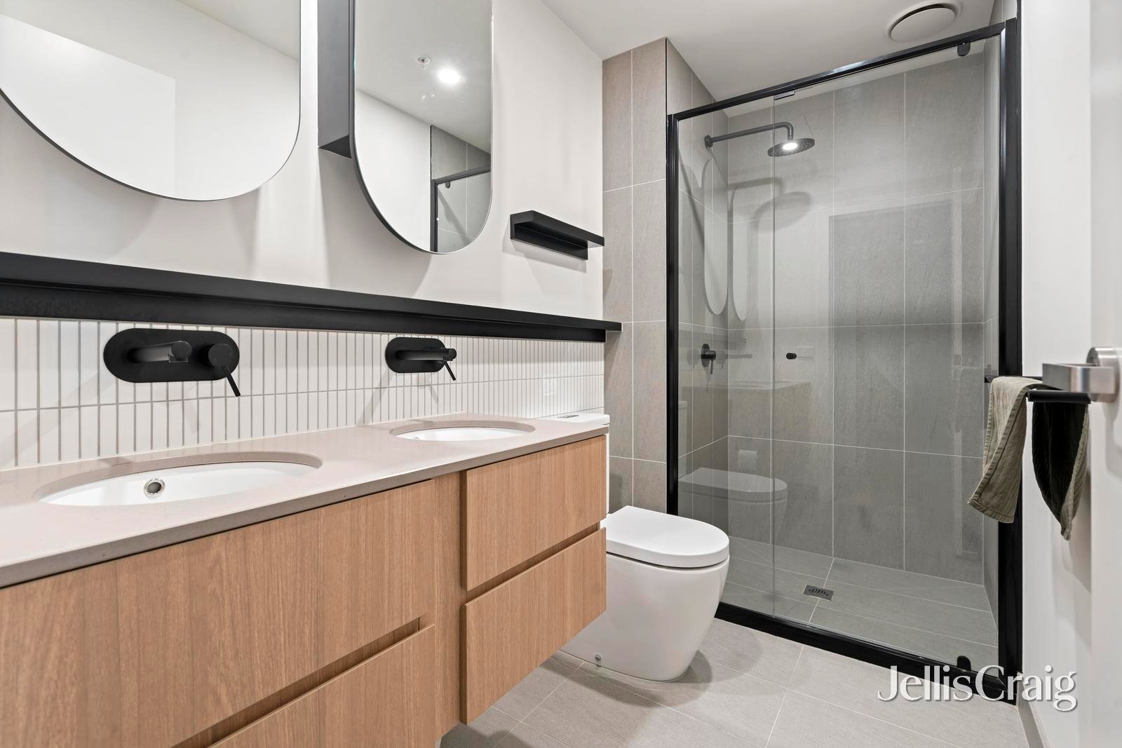 212/1 Olive York Way, Brunswick&nbsp;West image 8