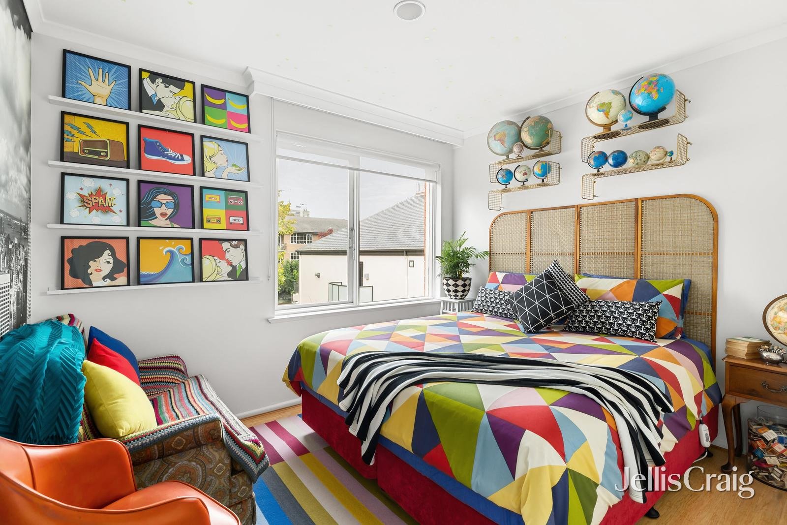 21/21 Tintern Avenue, Toorak image 7