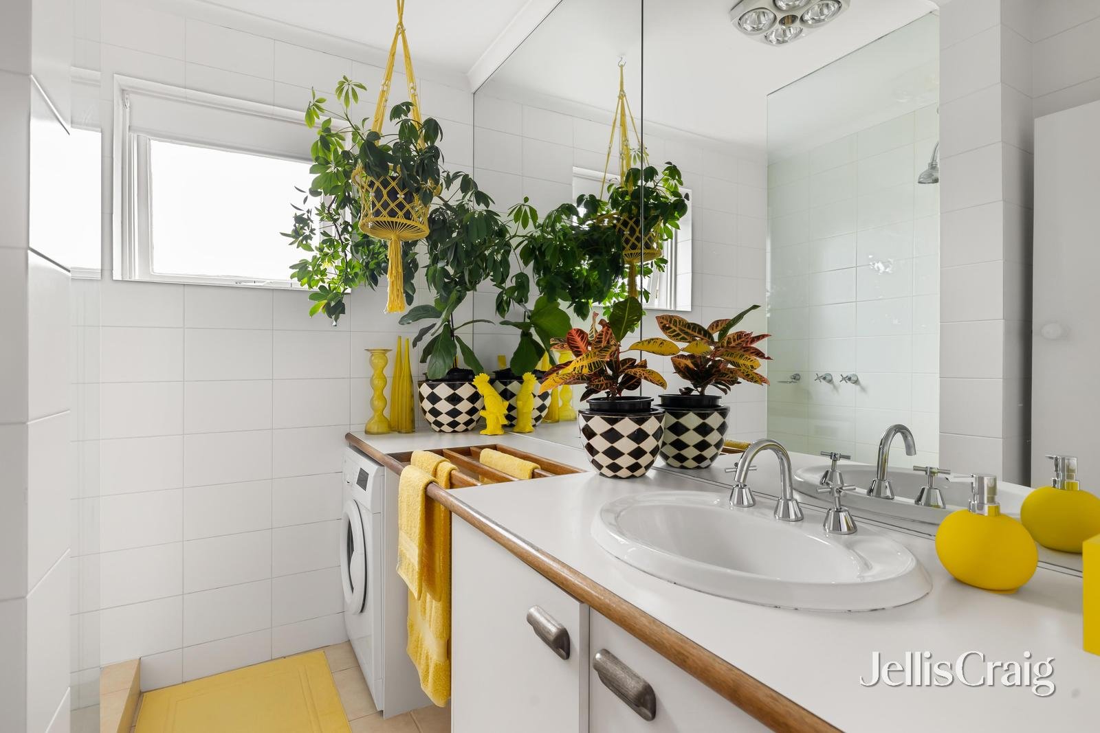 21/21 Tintern Avenue, Toorak image 8