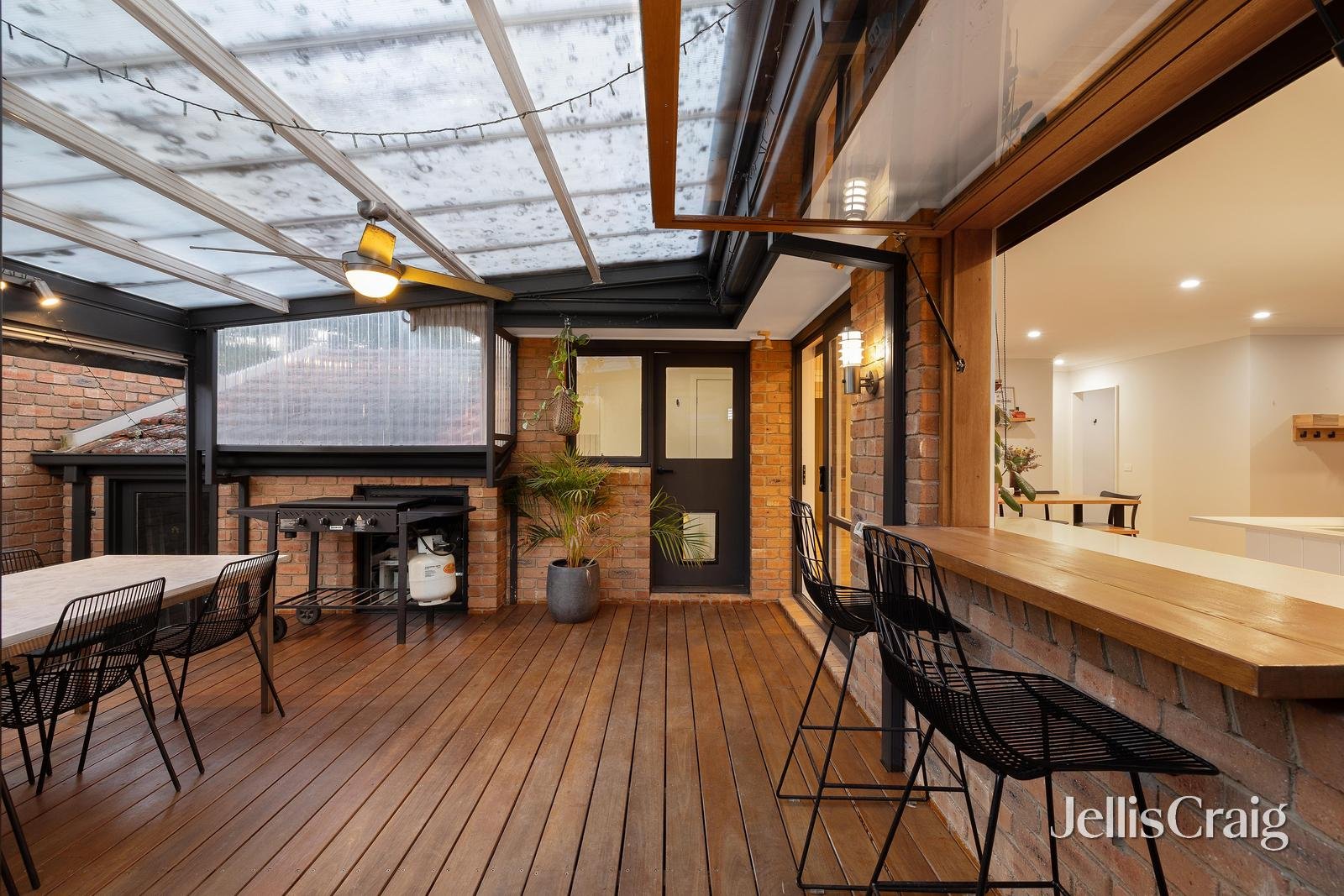 2/121 Yallambie Road, Macleod image 14