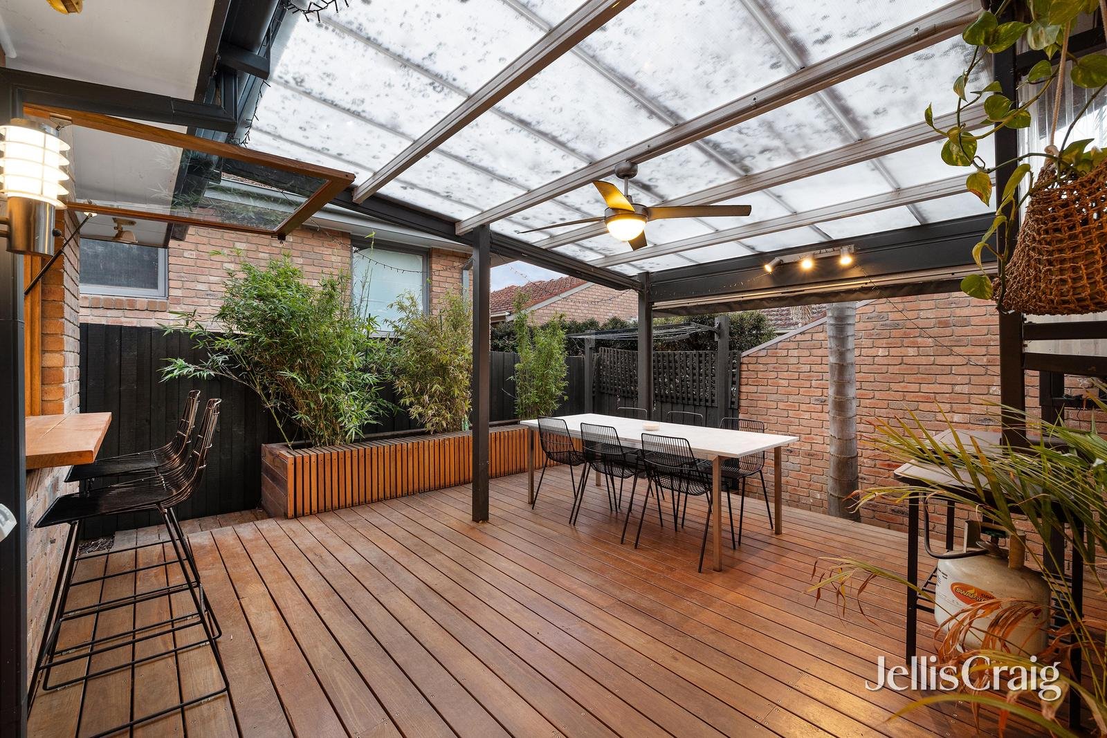 2/121 Yallambie Road, Macleod image 15