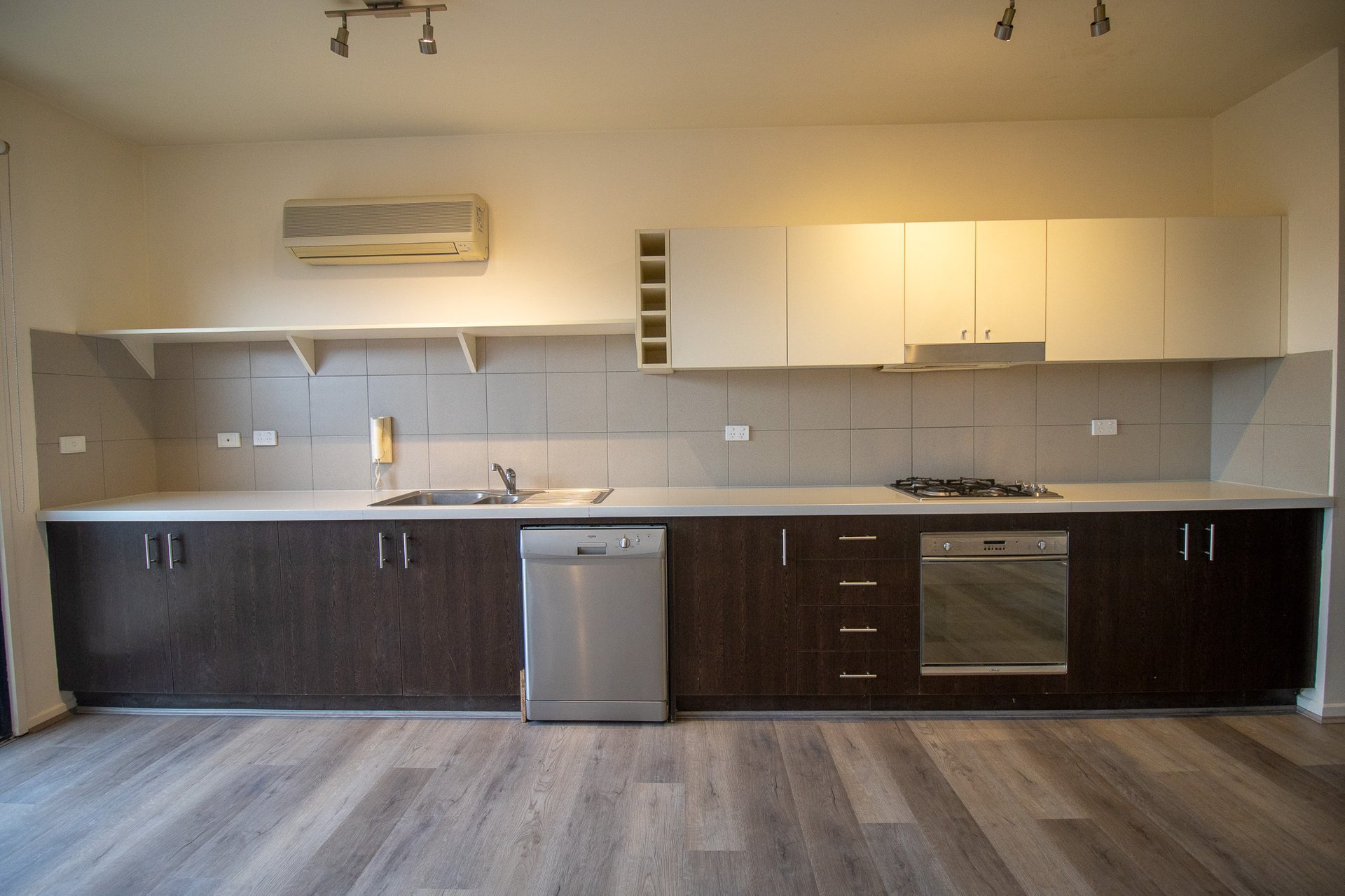21 / 22-26 Howard Street North Melbourne