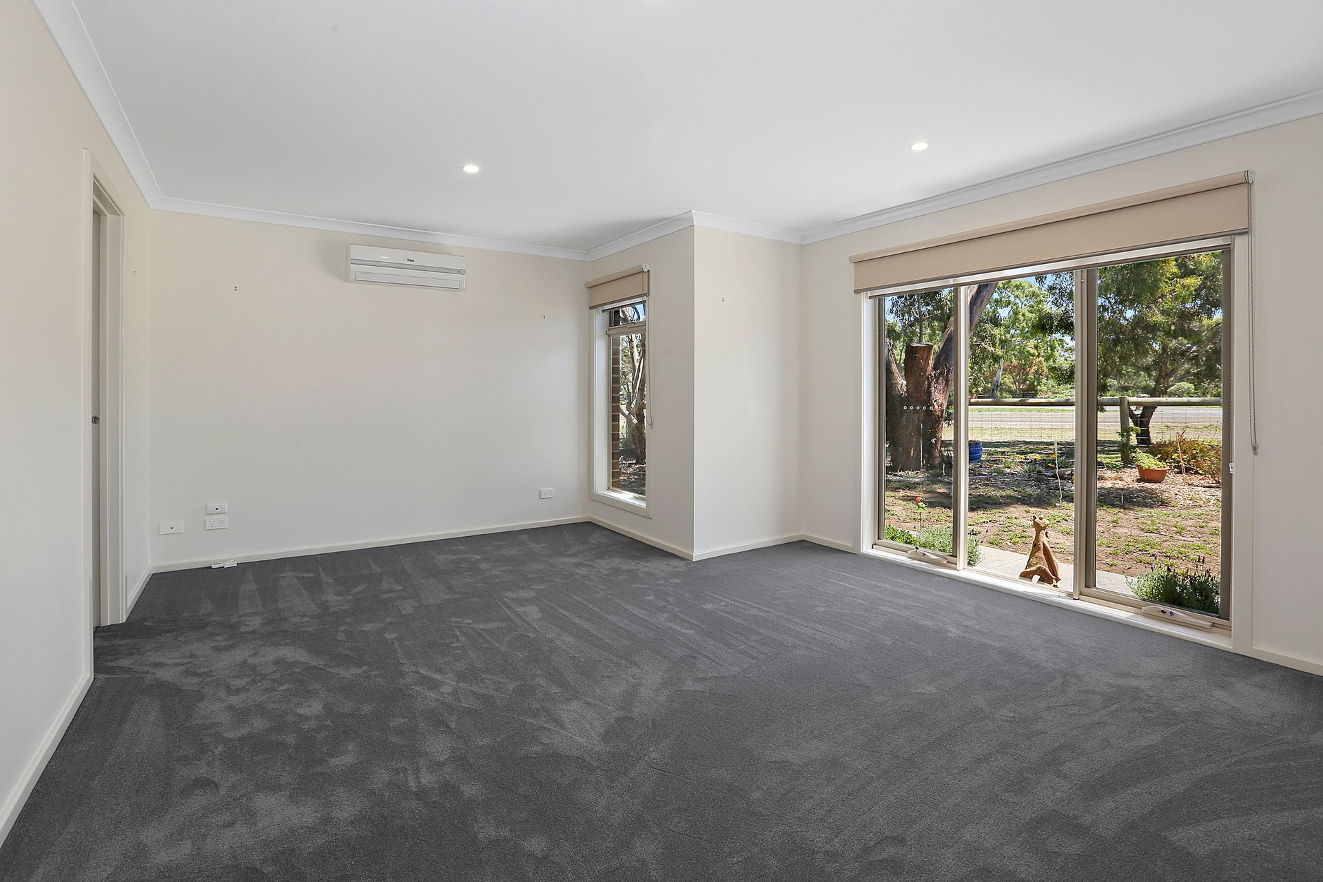 2122 Ballan Road, Anakie image 4