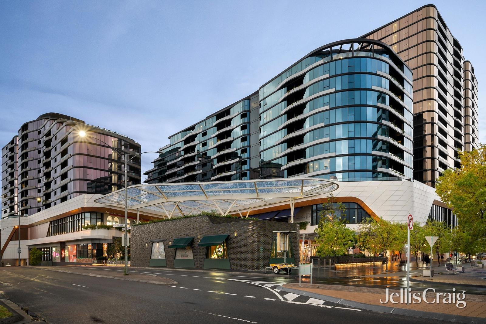 212/23 Osullivan Road, Glen Waverley image 2