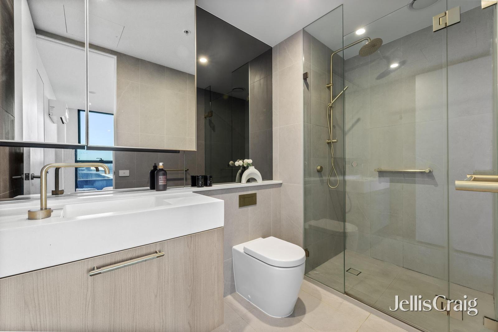 212/23 Osullivan Road, Glen Waverley image 12