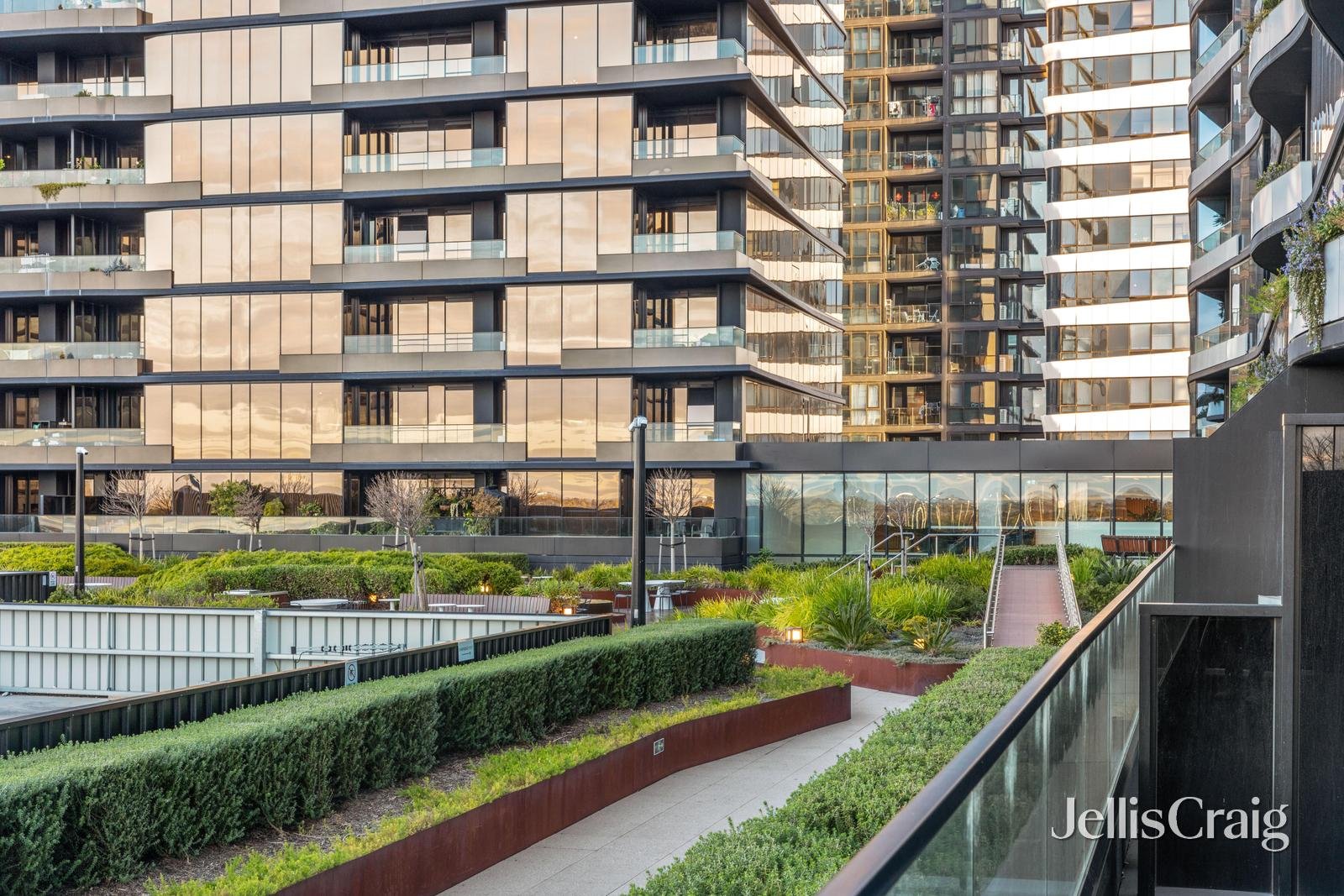 212/23 Osullivan Road, Glen Waverley image 14