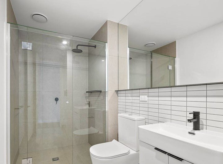 Property Gallery Thumbnail 4