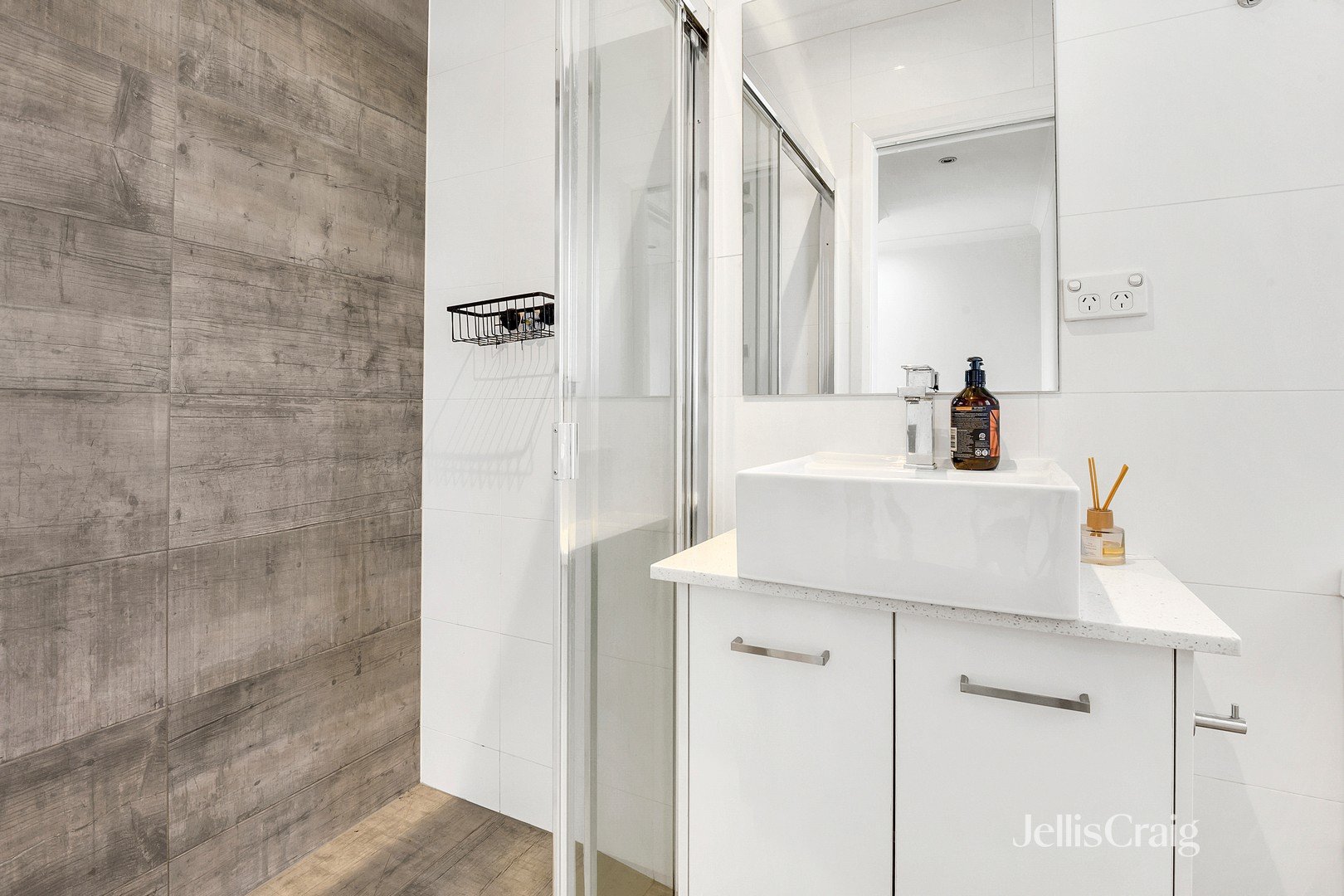 2/123 West Street, Hadfield image 8