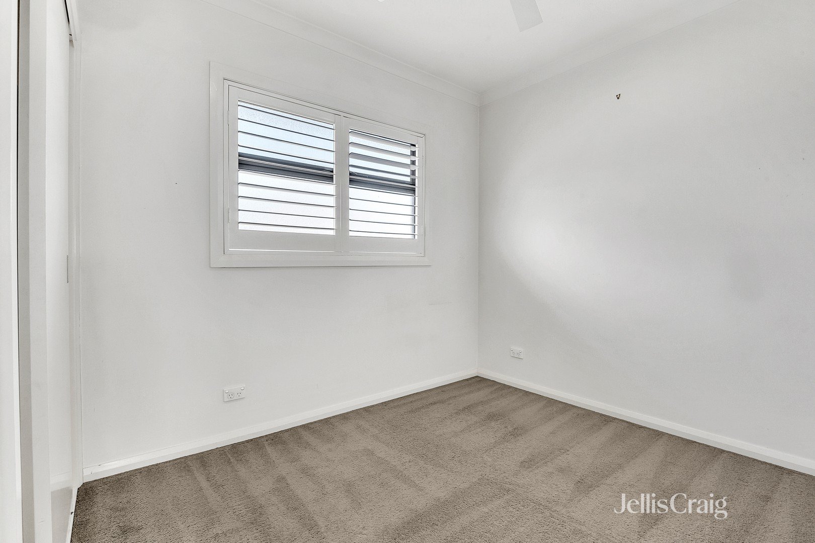 2/123 West Street, Hadfield image 6