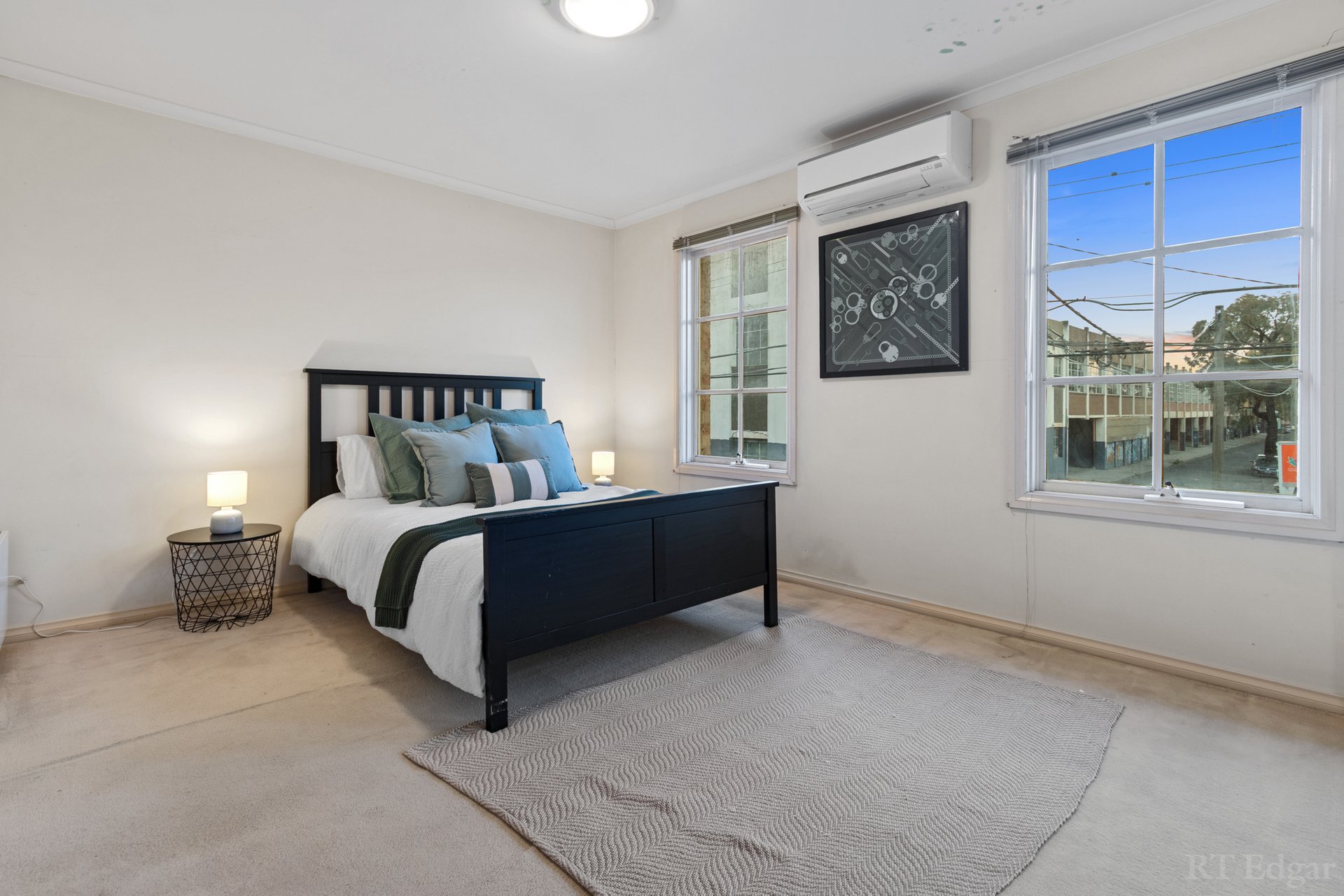Property Gallery Thumbnail 8