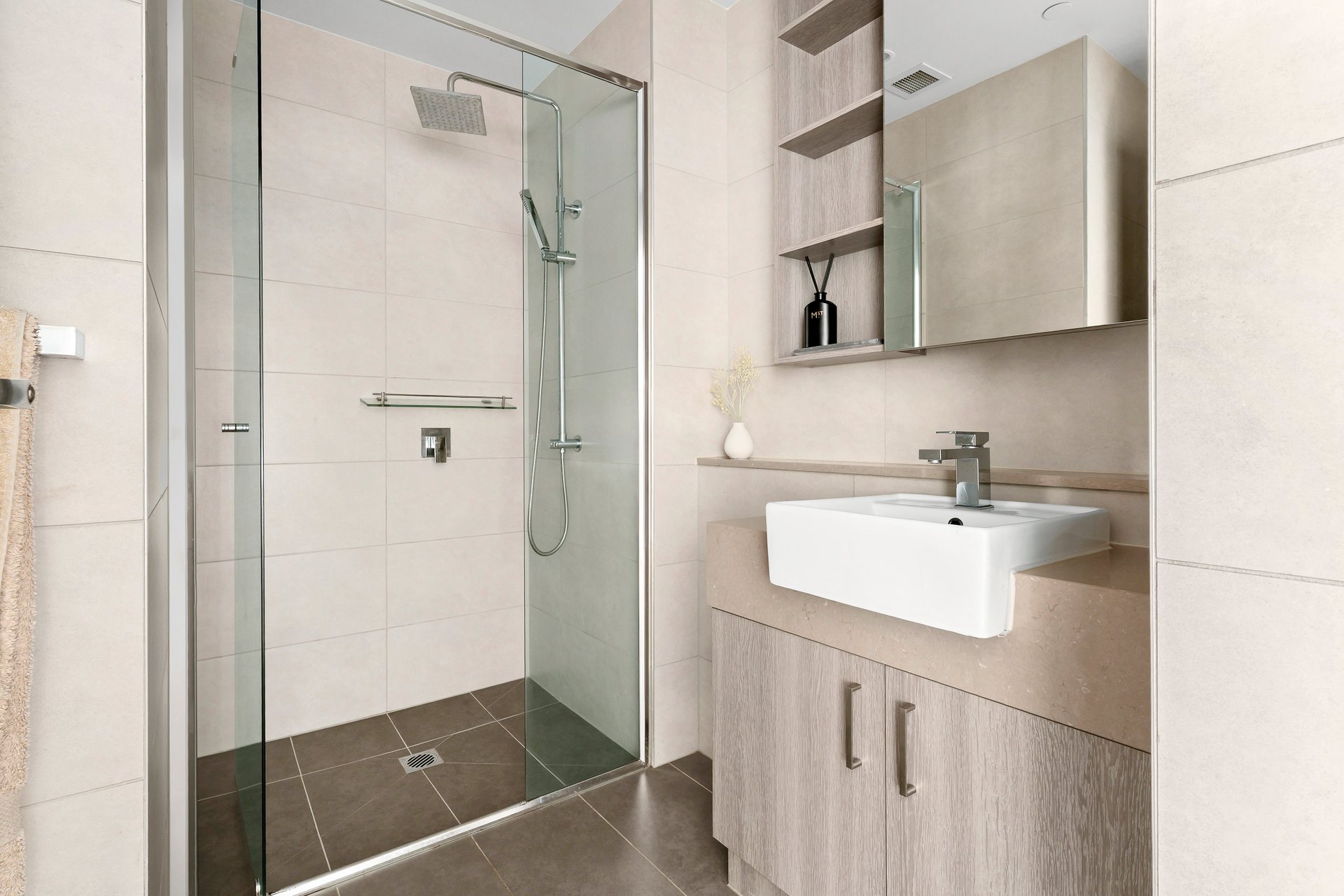 212/314 Pascoe Vale Road, Essendon image 6