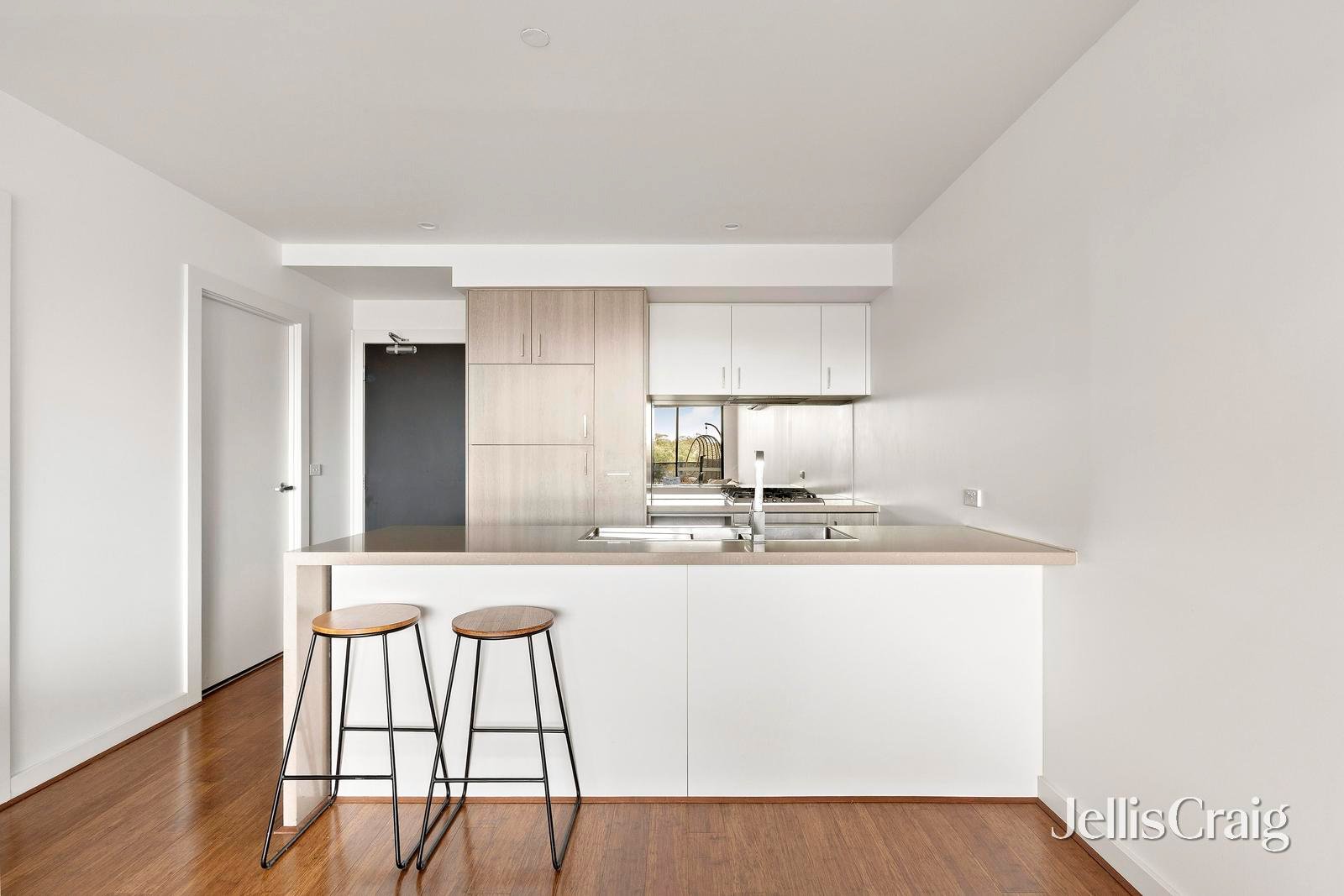 212/314 Pascoe Vale Road, Essendon image 3
