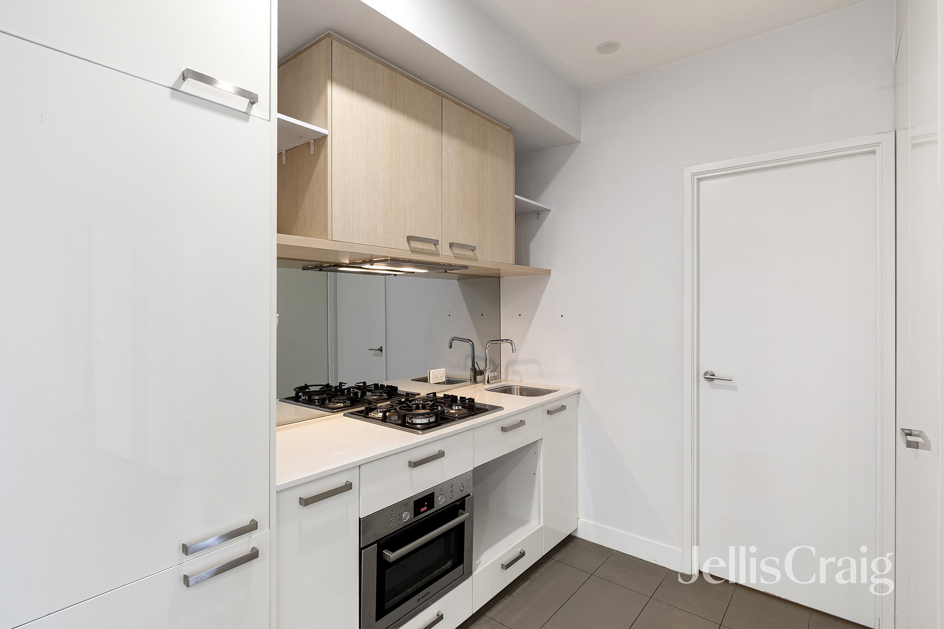 212/332 High Street, Northcote image 5