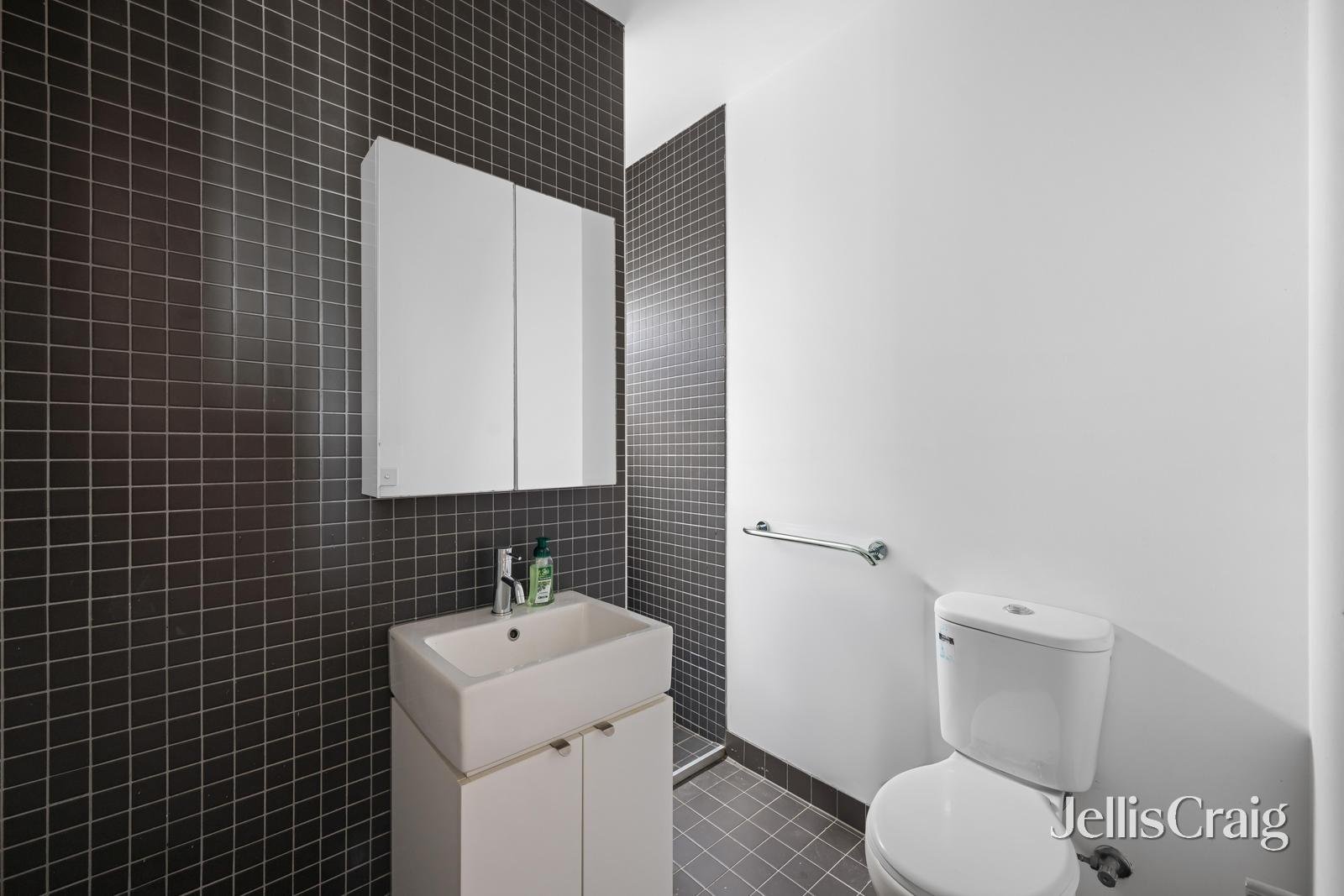 212/34 Union Street, Brunswick image 5