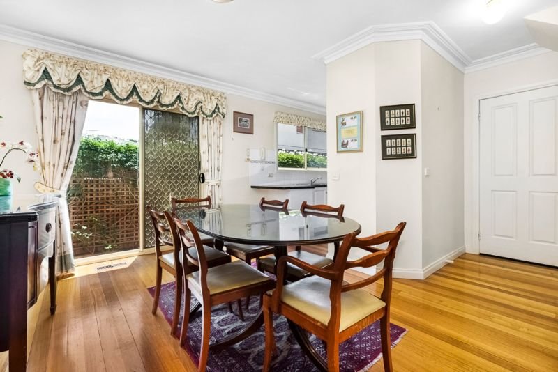2/1236 Old Burke Road, Kew East image 3