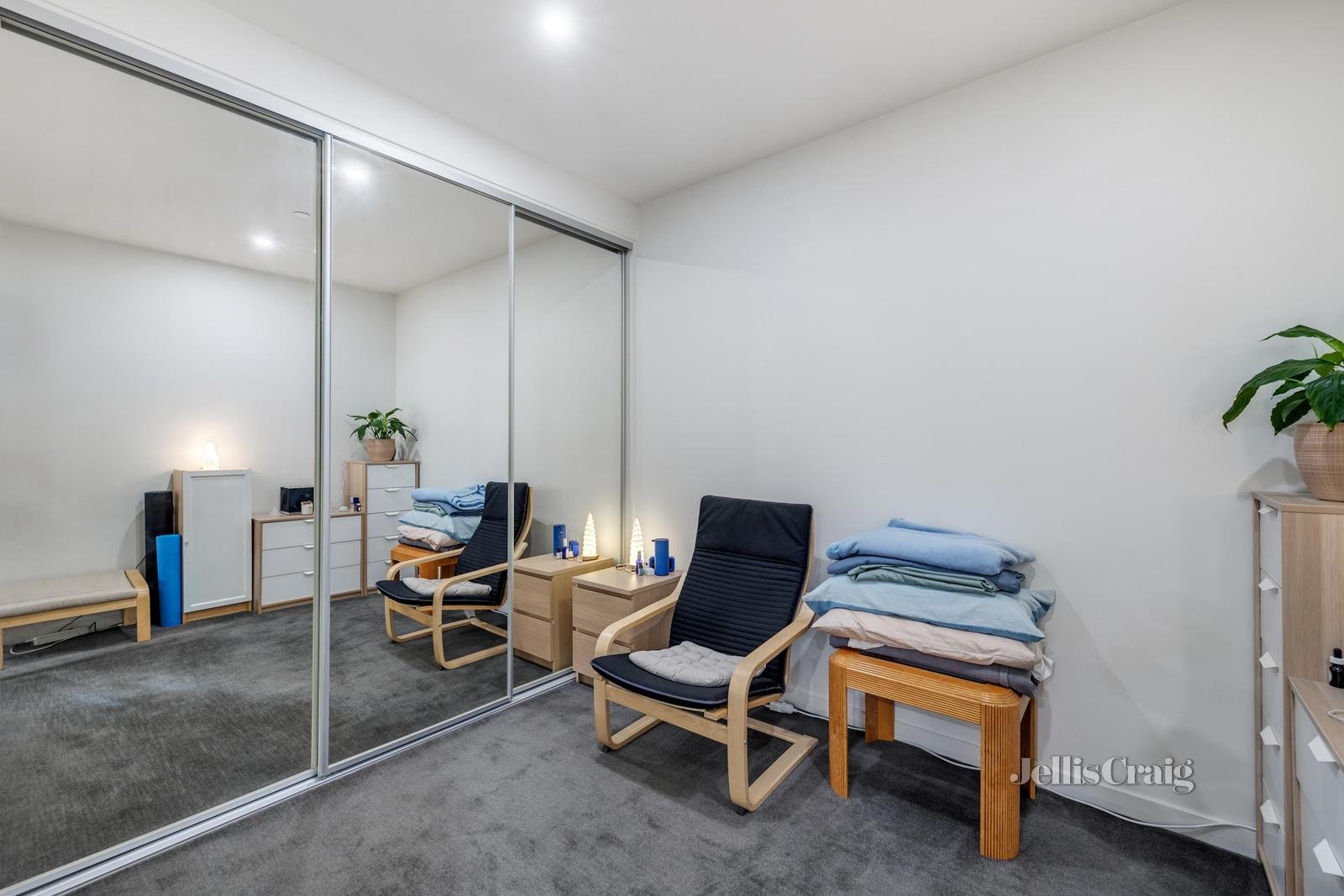 212/38 Harold Street, Hawthorn East image 6