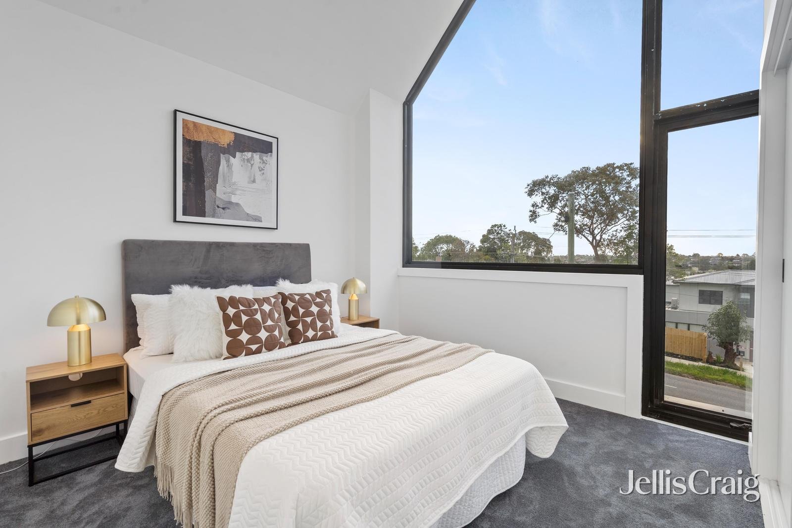 2/124-126 Huntingdale Road, Mount Waverley image 9
