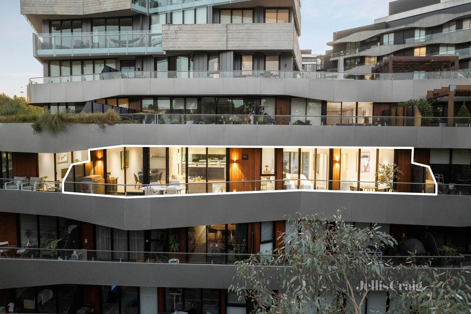 212/4 Acacia Place, Abbotsford image 1
