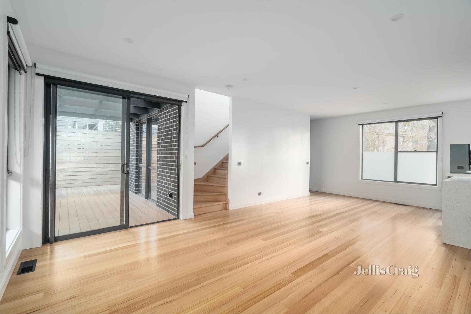 2/1248 Main Road, Eltham image 12