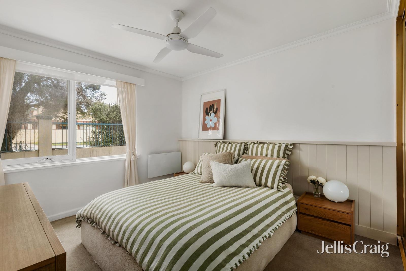 2/124b Barkers Road, Hawthorn image 4