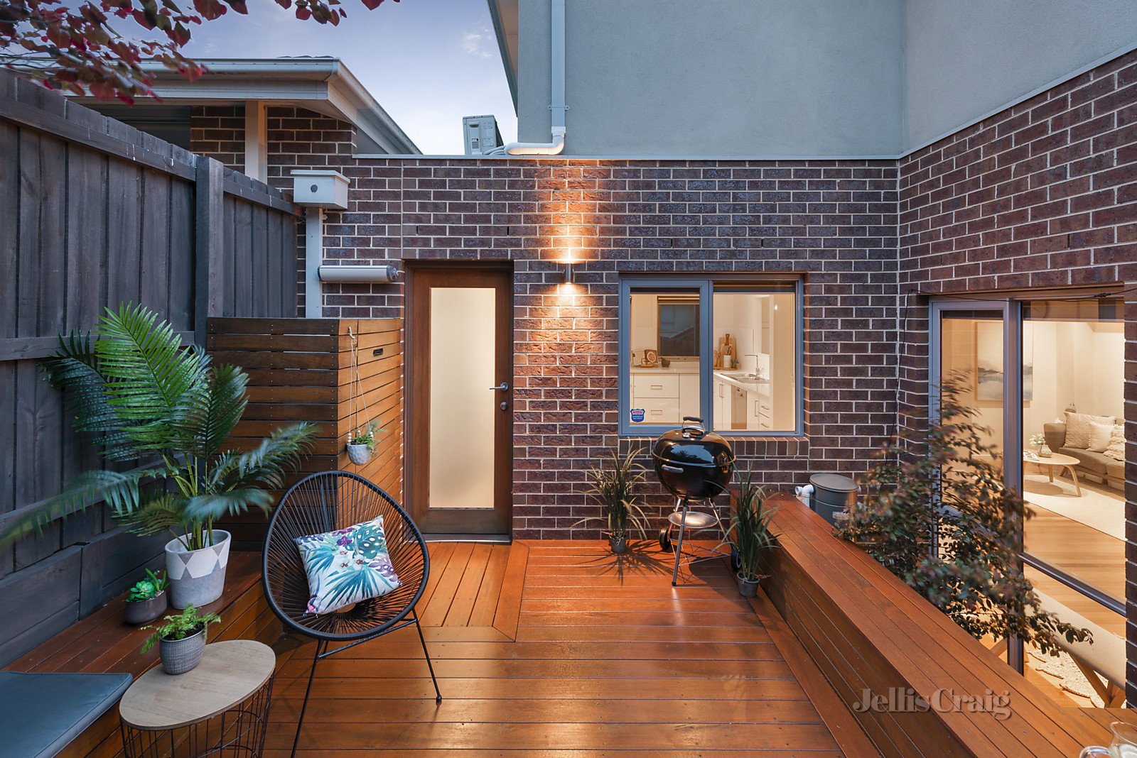 2/125 Fyffe Street, Thornbury image 14