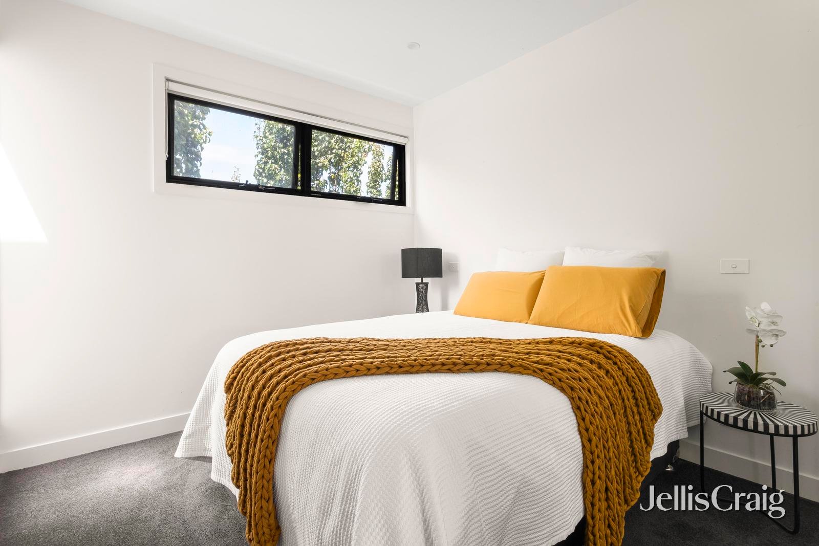 2/125 Grange Road, Fairfield image 6